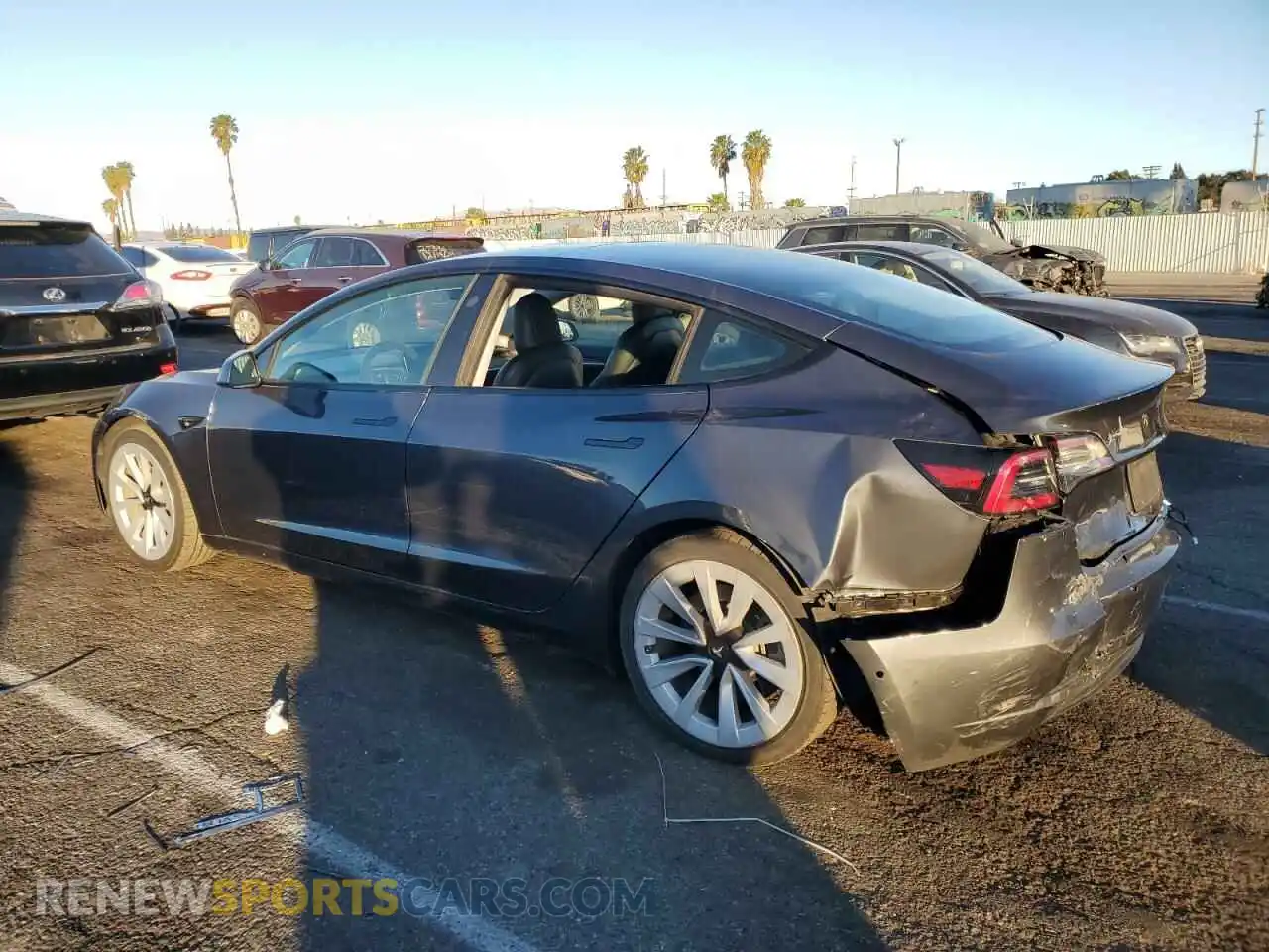 2 Photograph of a damaged car 5YJ3E1EA8NF184876 TESLA MODEL 3 2022