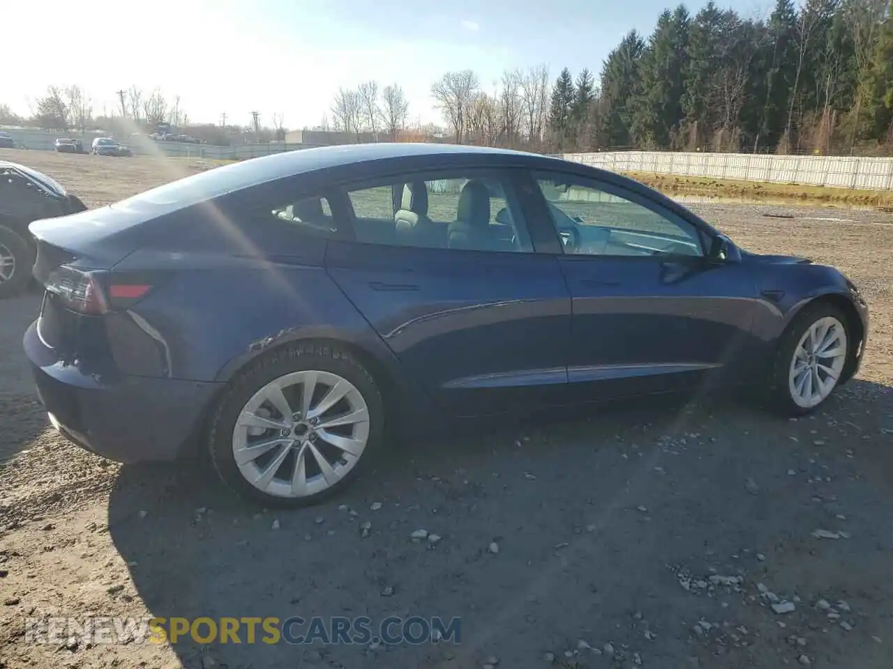 3 Photograph of a damaged car 5YJ3E1EA8NF186871 TESLA MODEL 3 2022