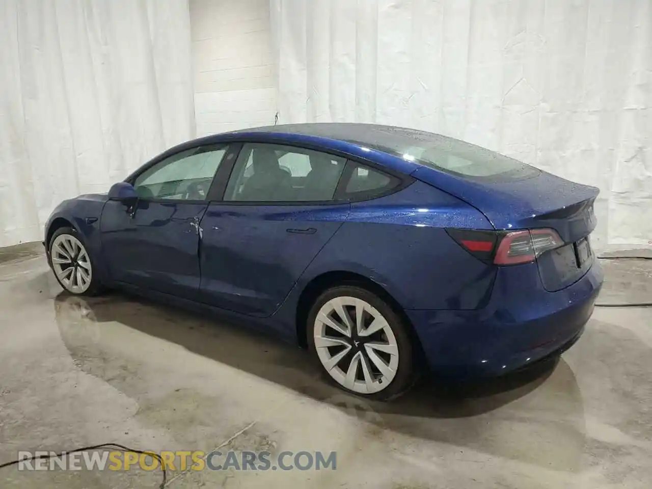 2 Photograph of a damaged car 5YJ3E1EA8NF285562 TESLA MODEL 3 2022