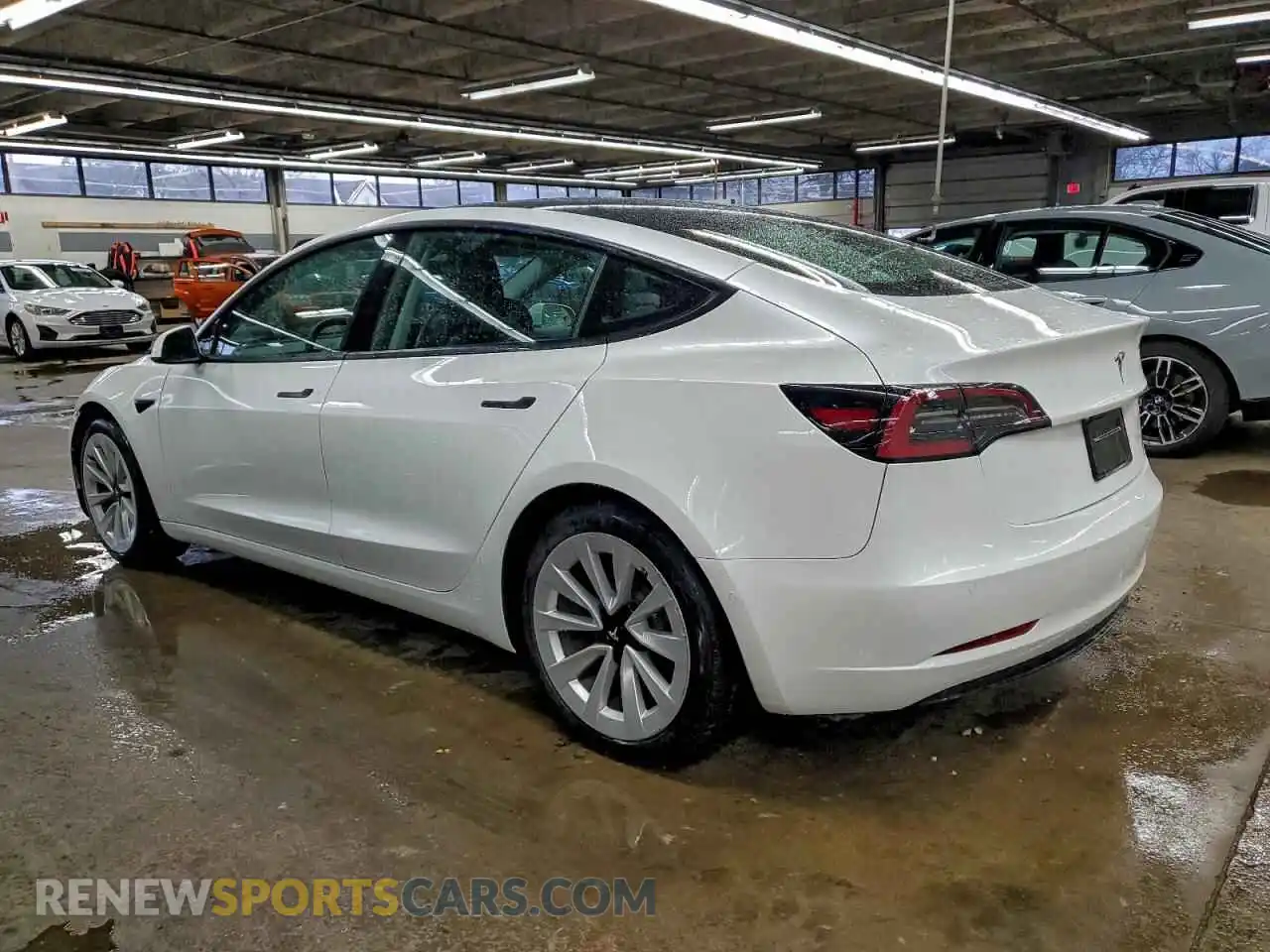 2 Photograph of a damaged car 5YJ3E1EA8NF287893 TESLA MODEL 3 2022
