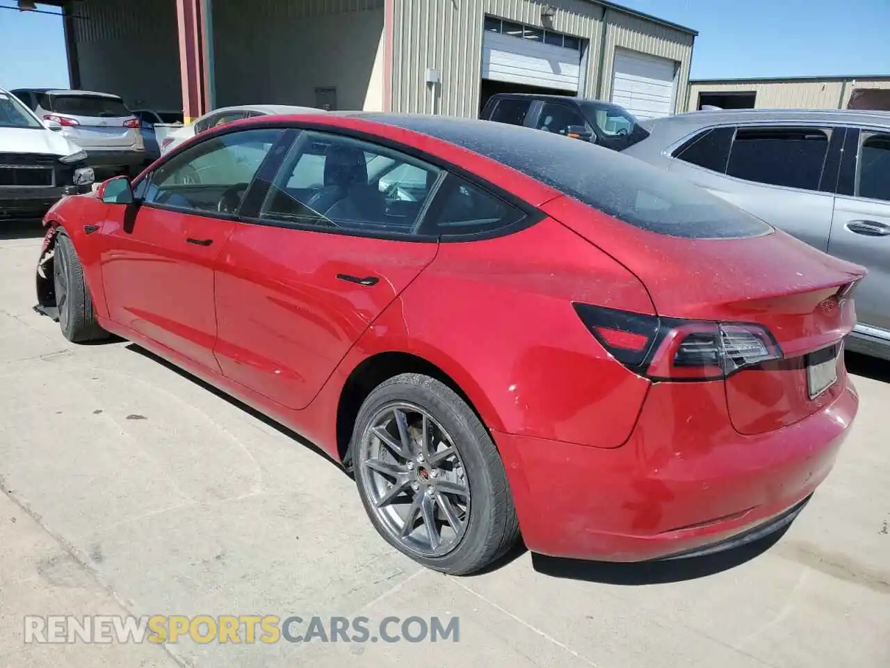 2 Photograph of a damaged car 5YJ3E1EA8NF290504 TESLA MODEL 3 2022
