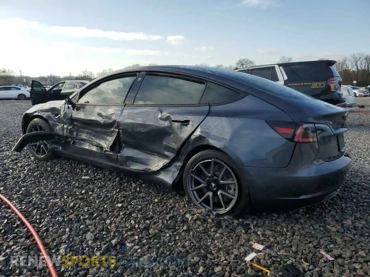 2 Photograph of a damaged car 5YJ3E1EA8NF339698 TESLA MODEL 3 2022