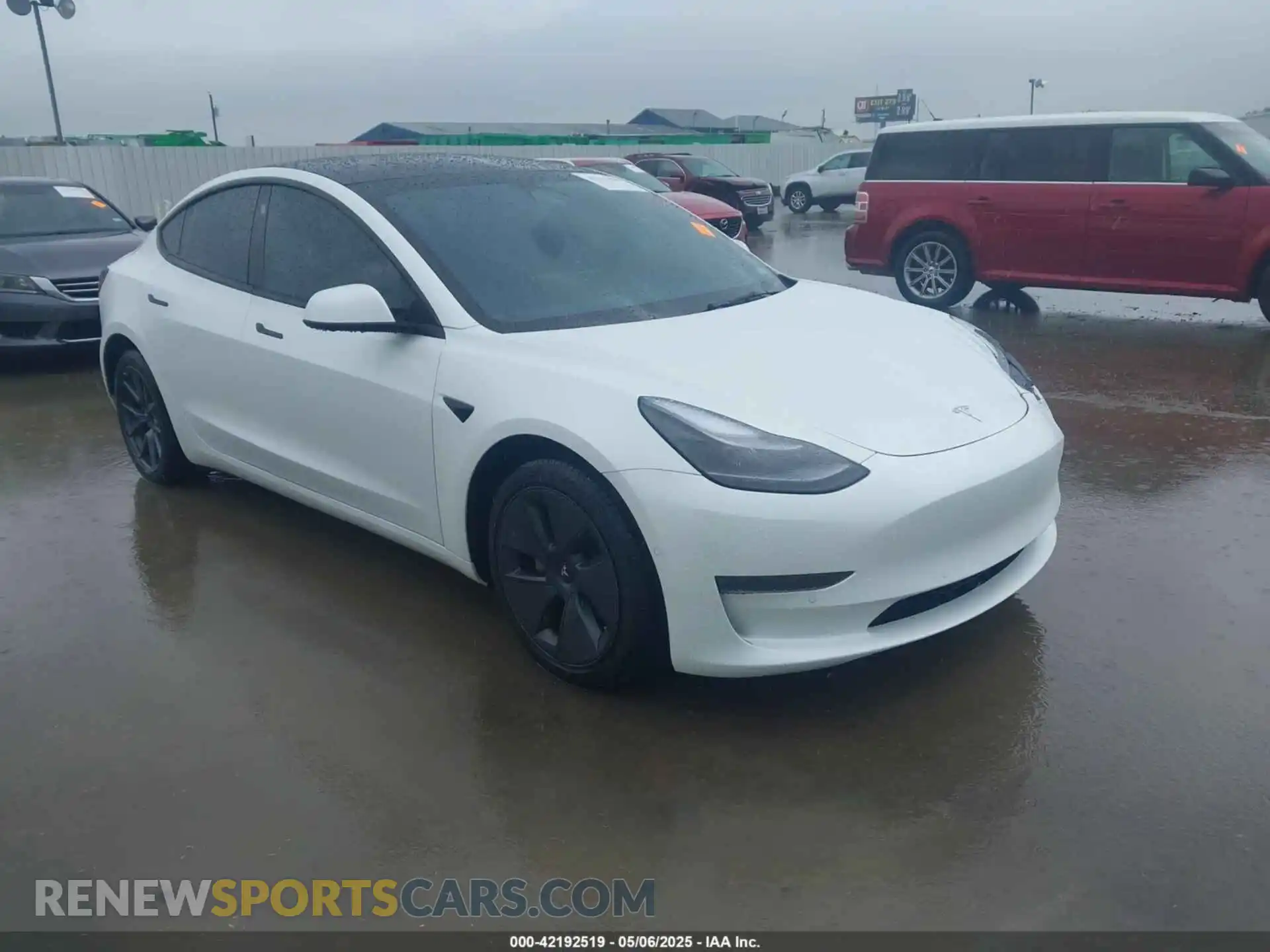 1 Photograph of a damaged car 5YJ3E1EA8NF342987 TESLA MODEL 3 2022
