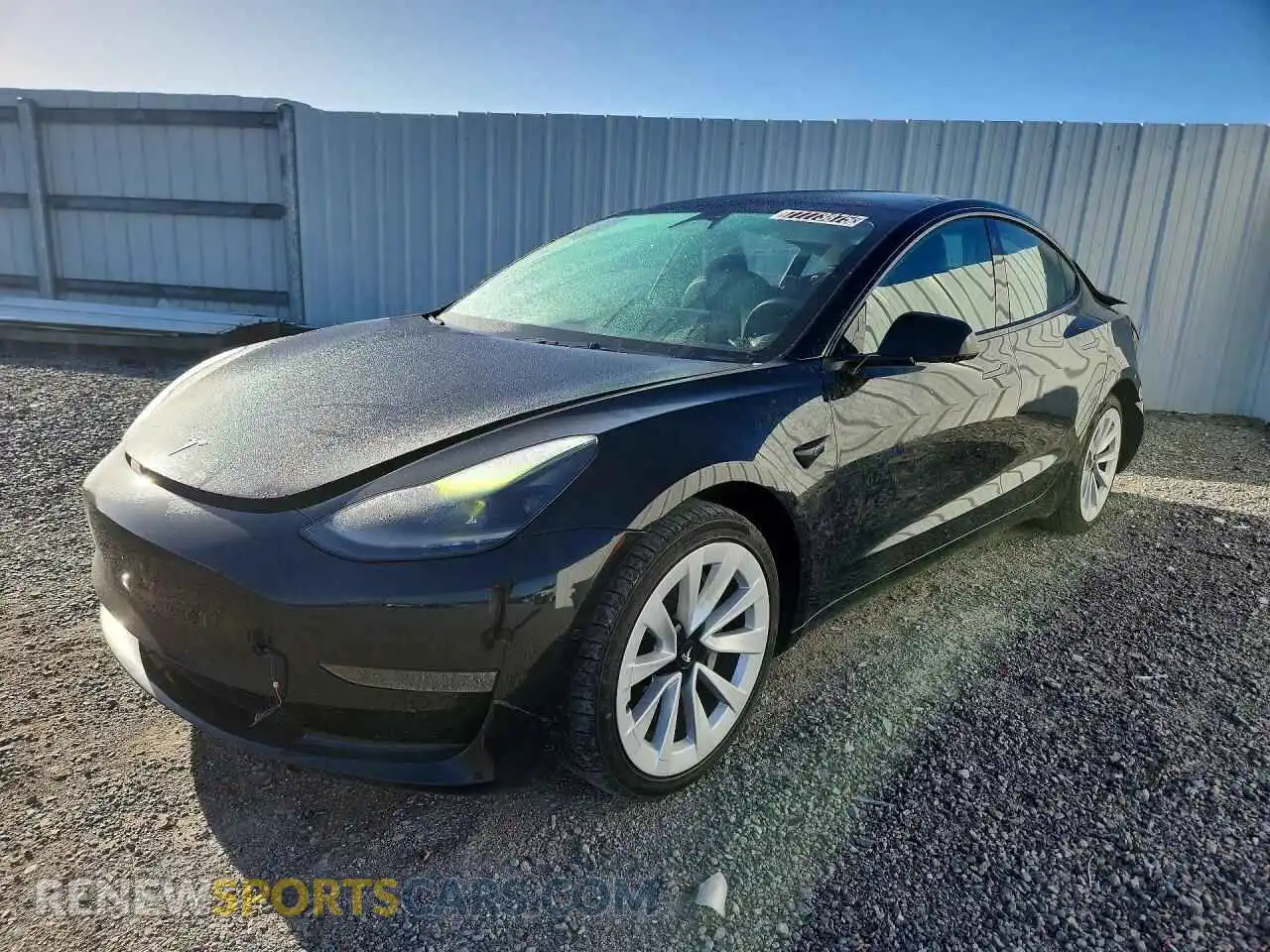 1 Photograph of a damaged car 5YJ3E1EA8NF369641 TESLA MODEL 3 2022