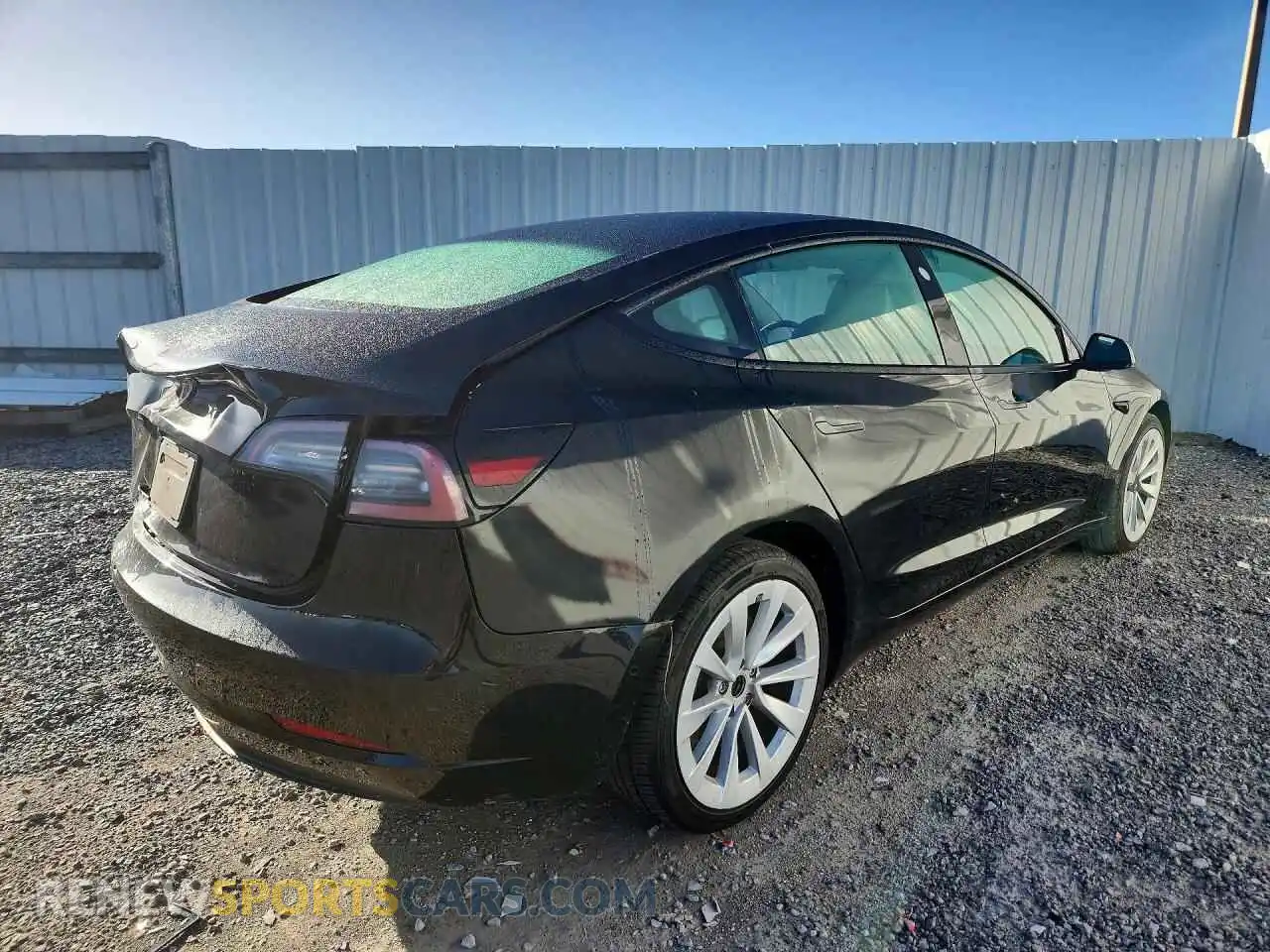 3 Photograph of a damaged car 5YJ3E1EA8NF369641 TESLA MODEL 3 2022