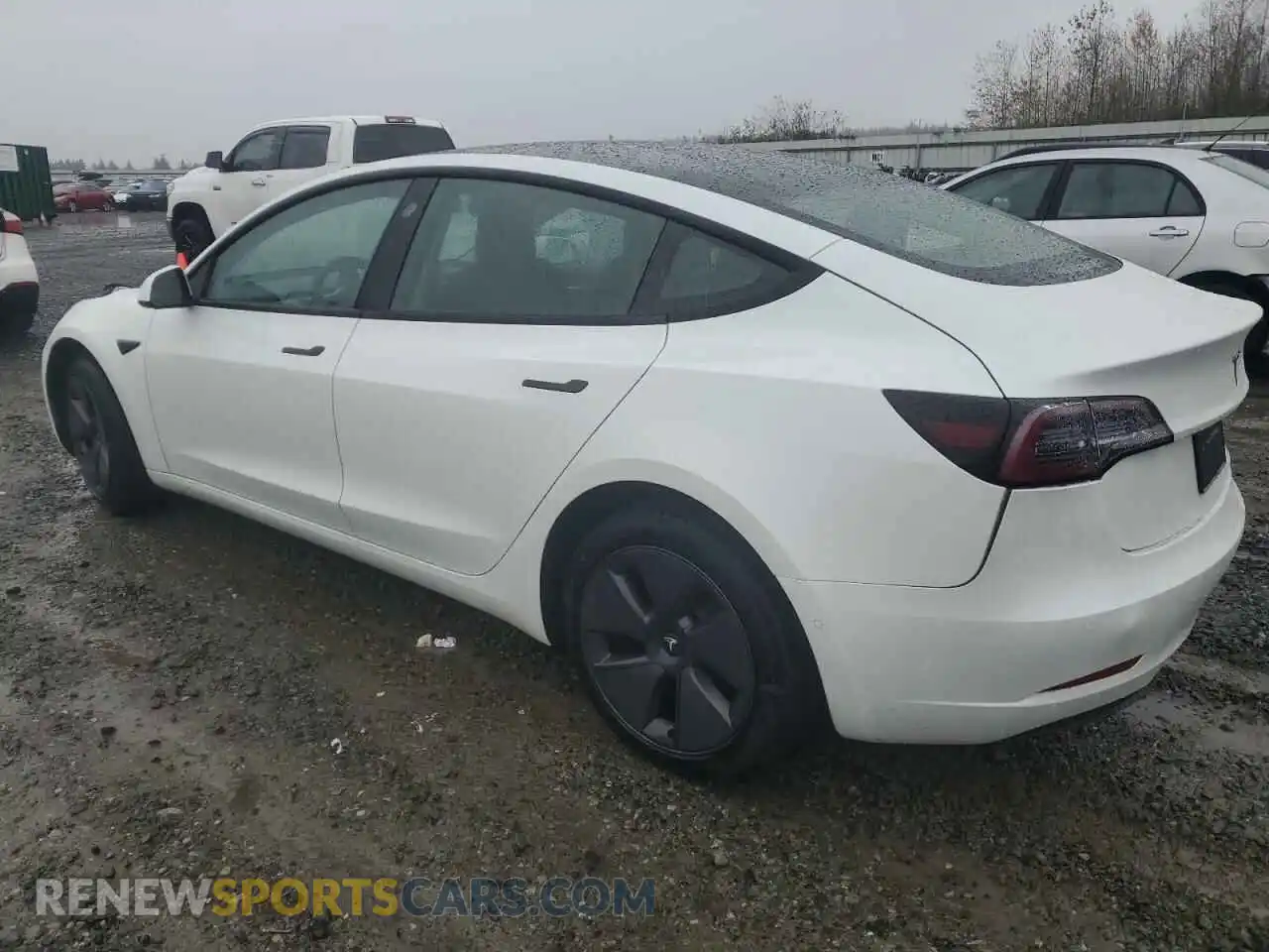 2 Photograph of a damaged car 5YJ3E1EA8NF372684 TESLA MODEL 3 2022
