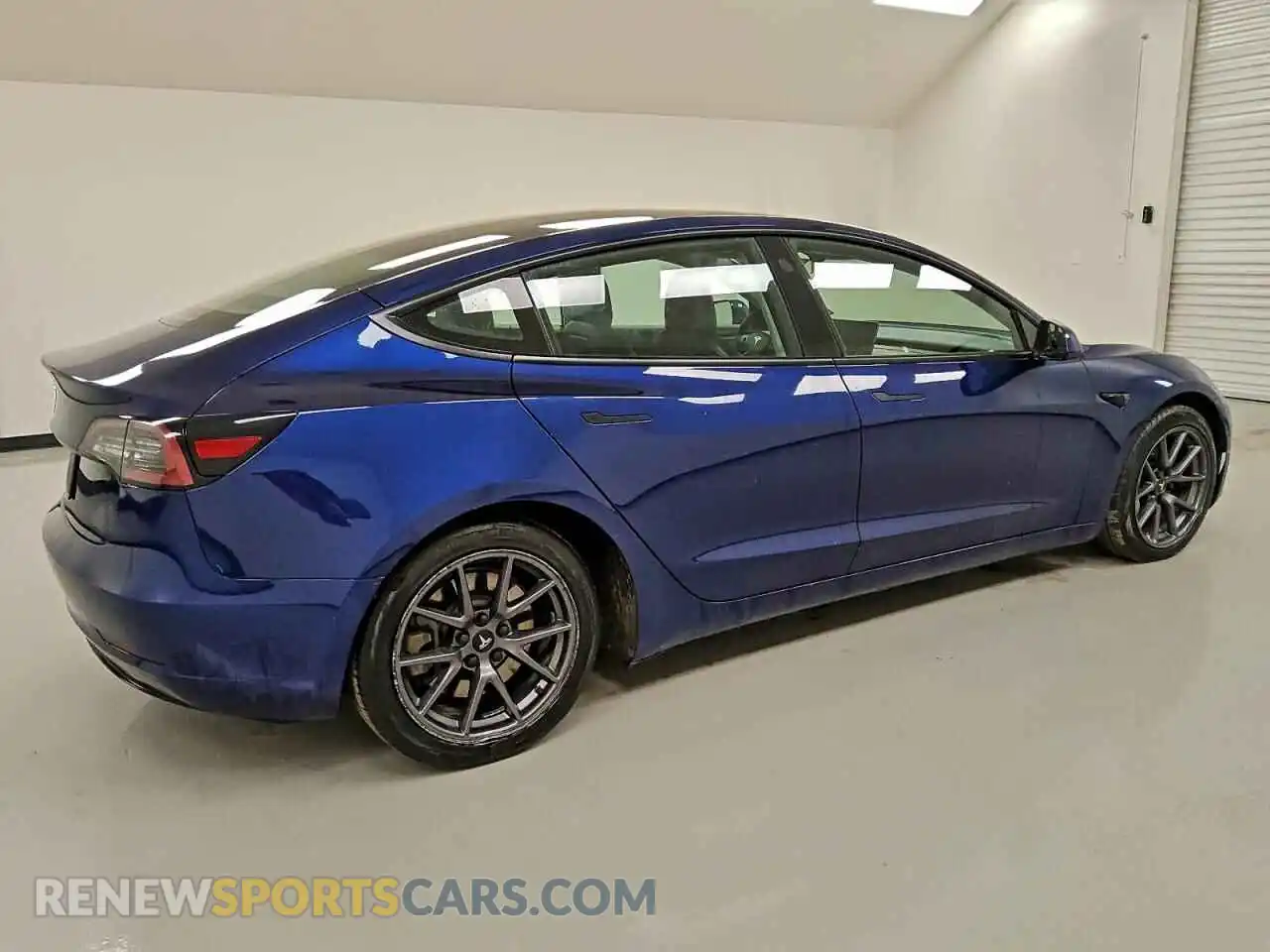 3 Photograph of a damaged car 5YJ3E1EA9NF189360 TESLA MODEL 3 2022