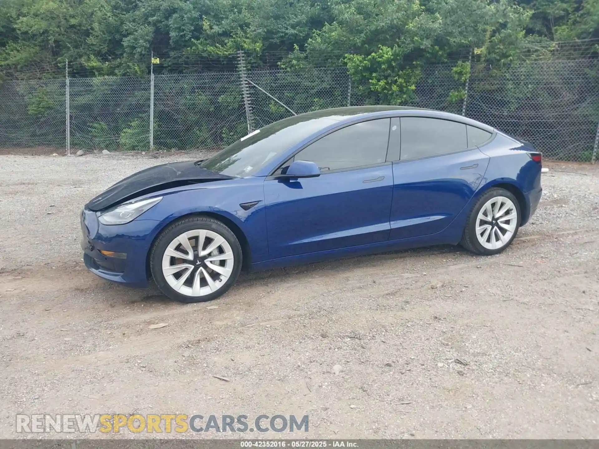 2 Фотография поврежденного автомобиля 5YJ3E1EA9NF199483 TESLA MODEL 3 2022