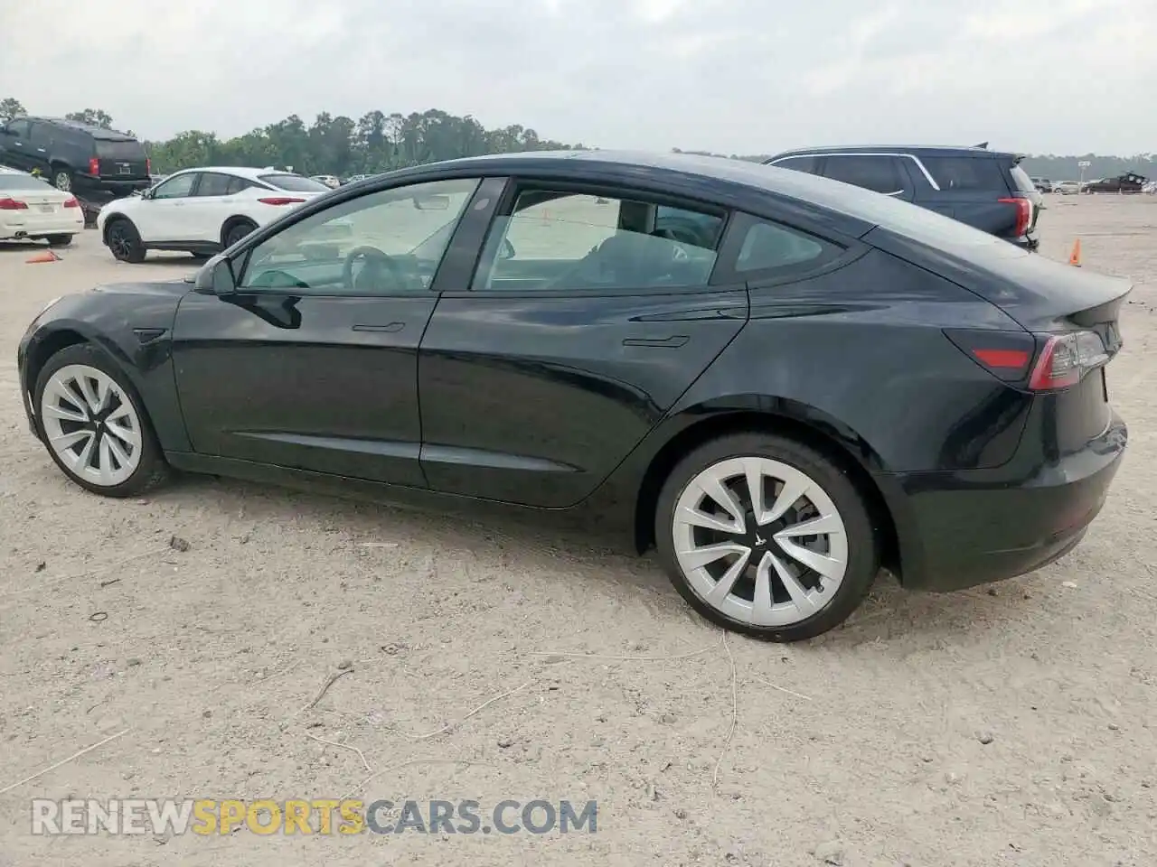 2 Photograph of a damaged car 5YJ3E1EA9NF201815 TESLA MODEL 3 2022