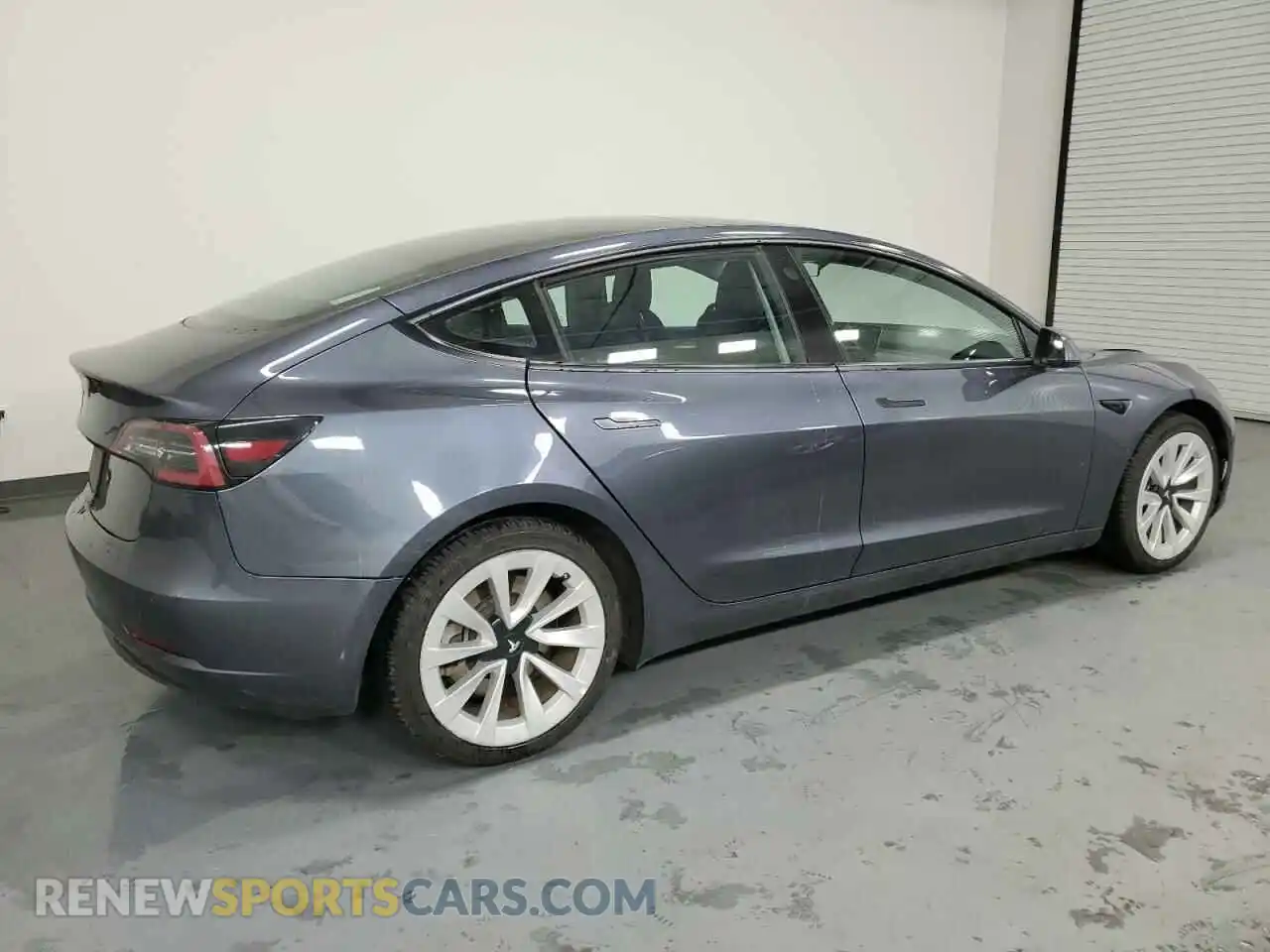 3 Photograph of a damaged car 5YJ3E1EA9NF289121 TESLA MODEL 3 2022