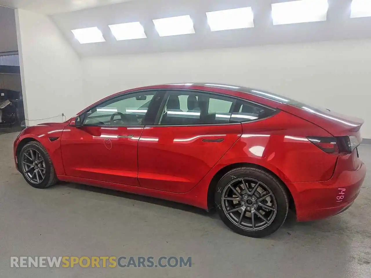 2 Photograph of a damaged car 5YJ3E1EA9NF290513 TESLA MODEL 3 2022
