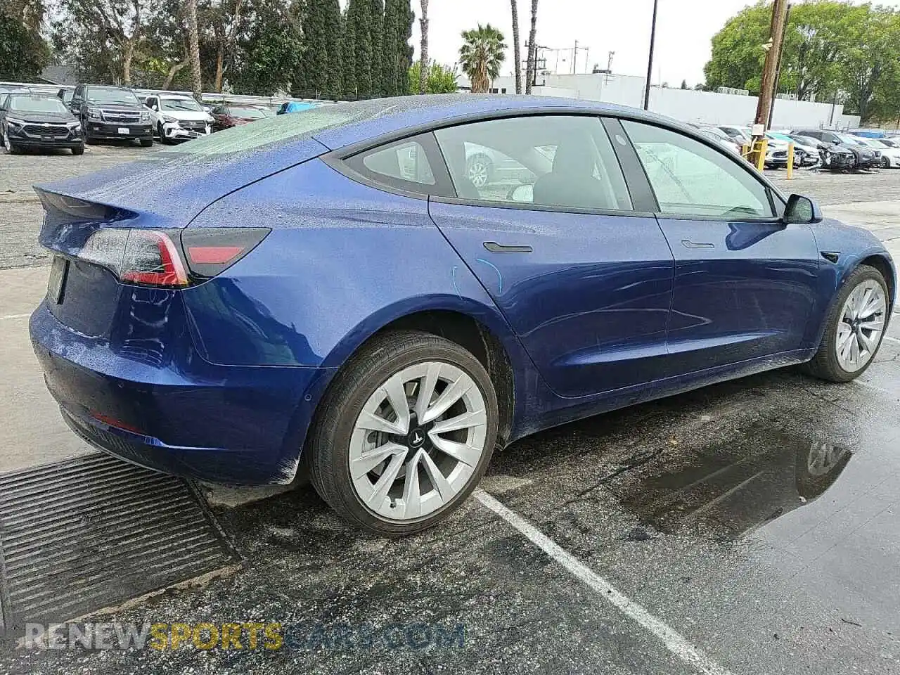 3 Photograph of a damaged car 5YJ3E1EA9NF304474 TESLA MODEL 3 2022
