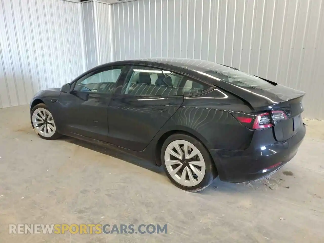 2 Photograph of a damaged car 5YJ3E1EA9NF372399 TESLA MODEL 3 2022