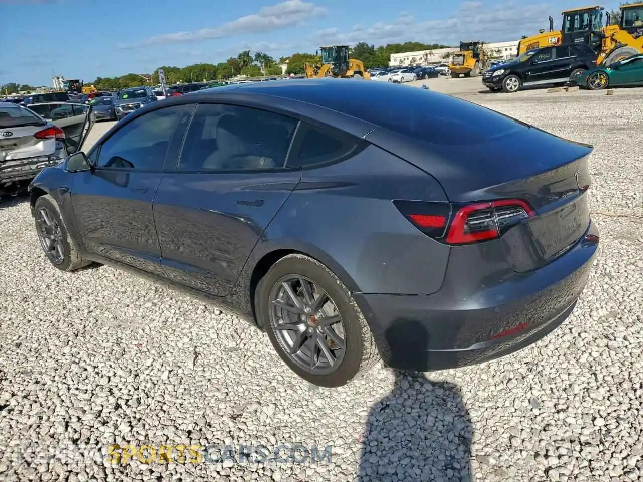 2 Photograph of a damaged car 5YJ3E1EAXNF241532 TESLA MODEL 3 2022