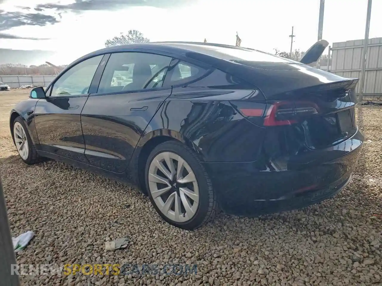 2 Photograph of a damaged car 5YJ3E1EAXNF285658 TESLA MODEL 3 2022
