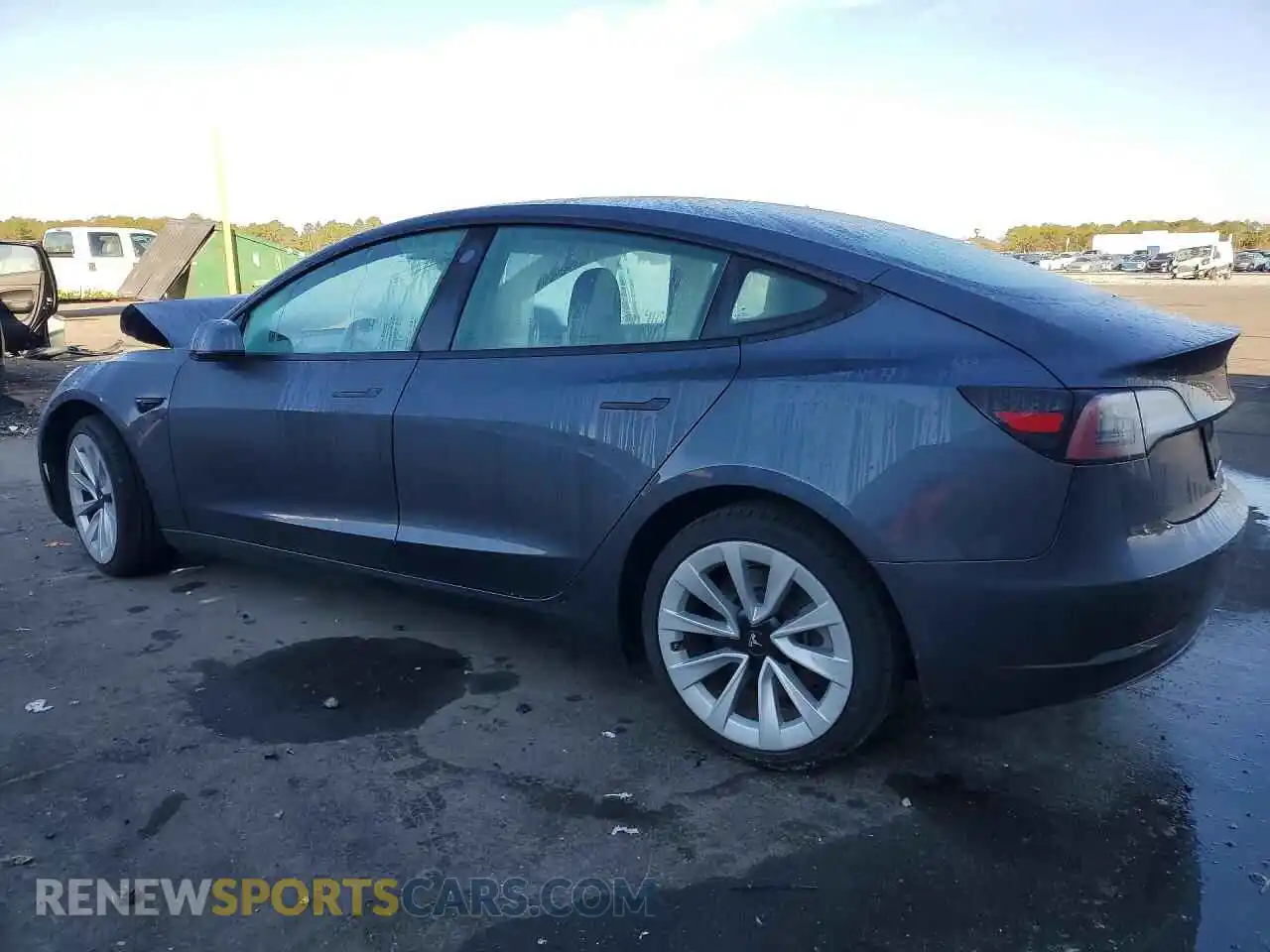 2 Photograph of a damaged car 5YJ3E1EAXNF287779 TESLA MODEL 3 2022
