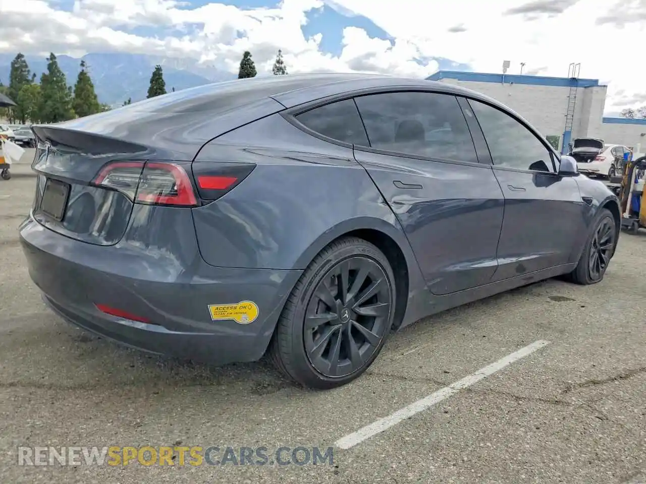 3 Фотография поврежденного автомобиля 5YJ3E1EAXNF297616 TESLA MODEL 3 2022