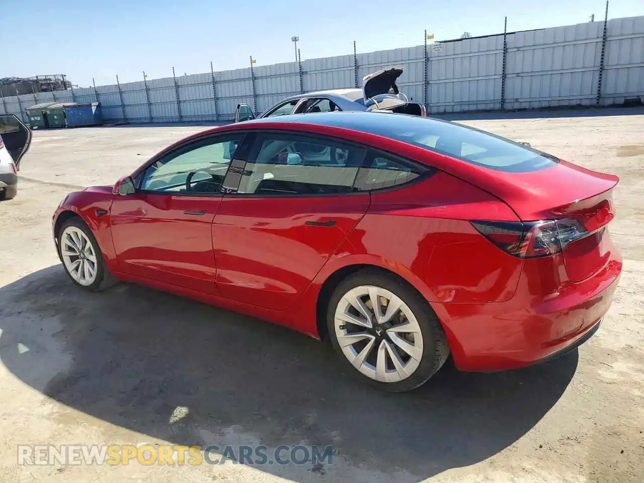 2 Фотография поврежденного автомобиля 5YJ3E1EAXNF303978 TESLA MODEL 3 2022