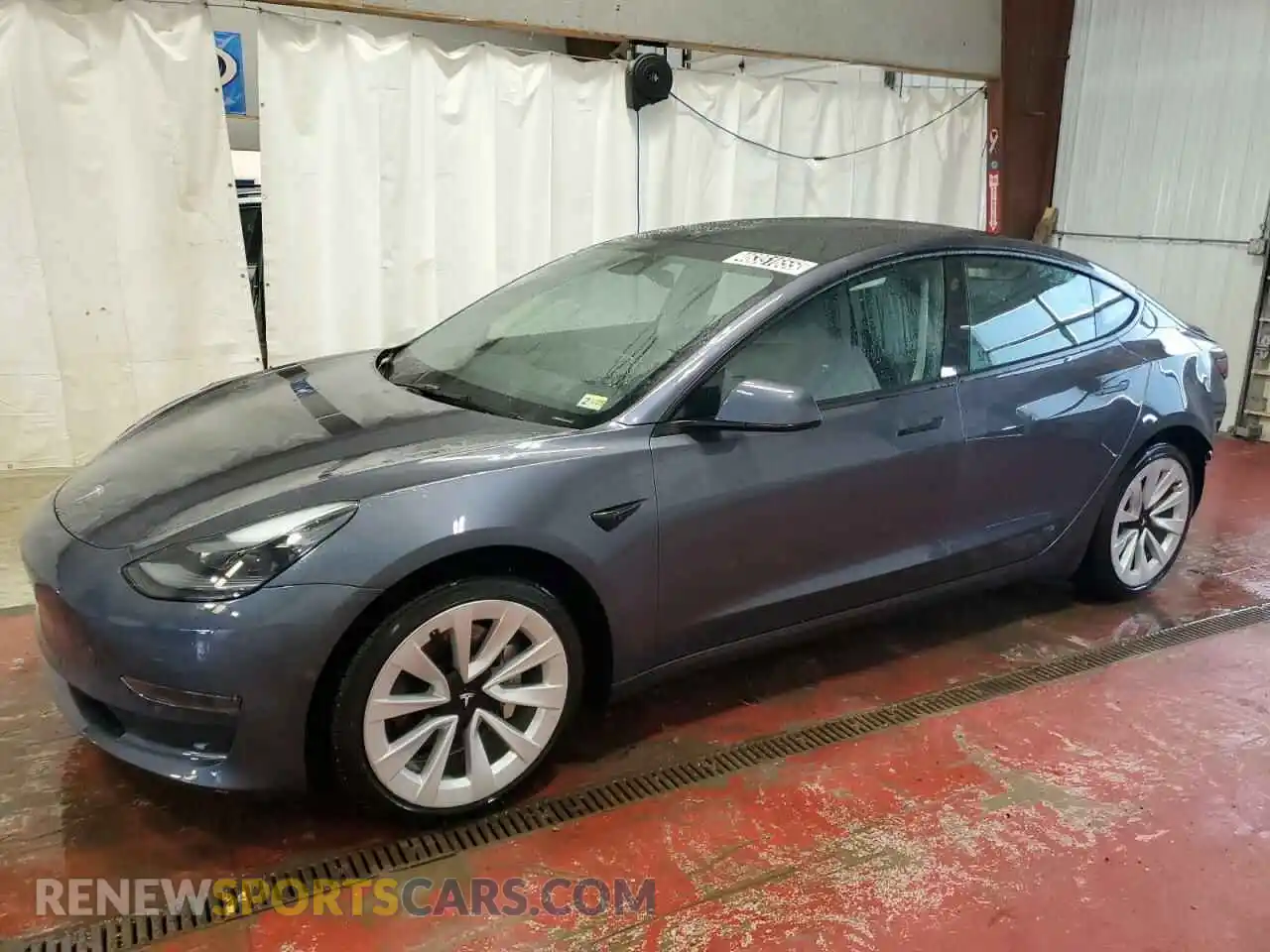 1 Photograph of a damaged car 5YJ3E1EAXNF369690 TESLA MODEL 3 2022