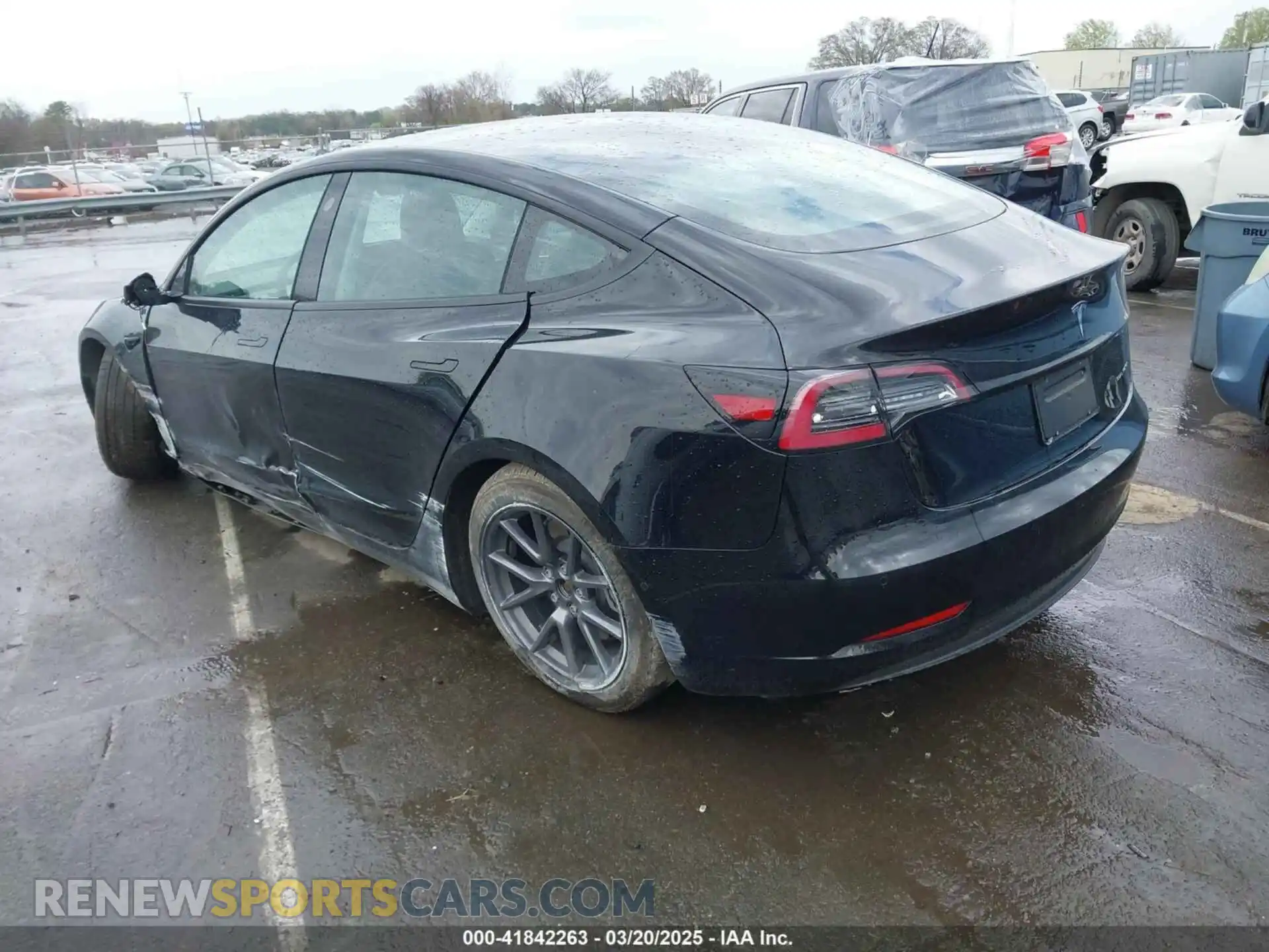 3 Photograph of a damaged car 5YJ3E1EB0NF122249 TESLA MODEL 3 2022