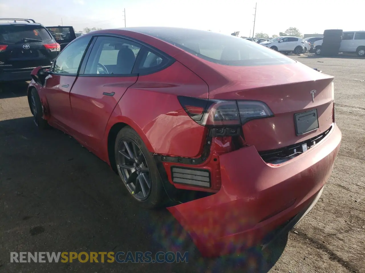 3 Photograph of a damaged car 5YJ3E1EB0NF131498 TESLA MODEL 3 2022
