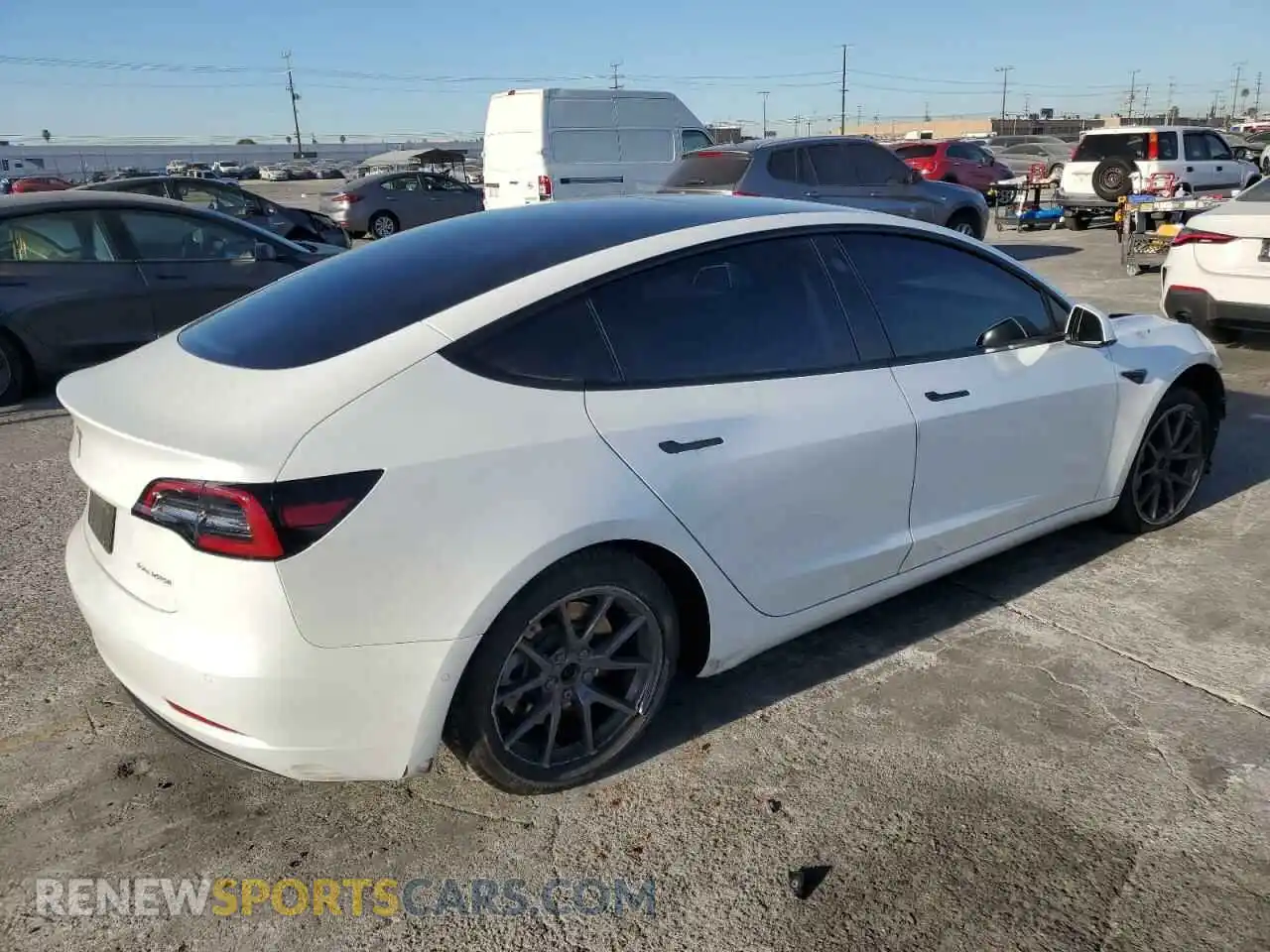3 Photograph of a damaged car 5YJ3E1EB0NF138970 TESLA MODEL 3 2022