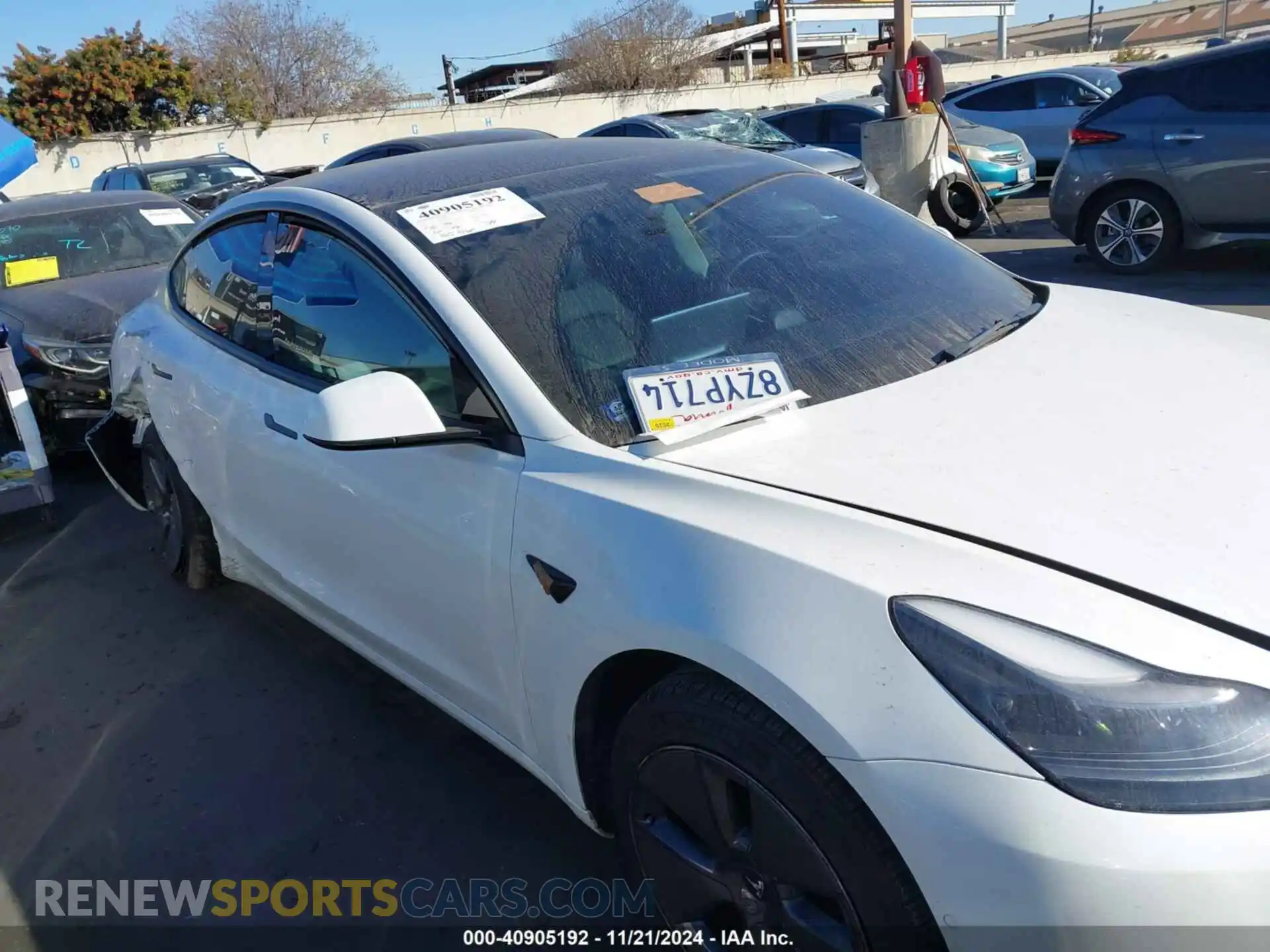 1 Photograph of a damaged car 5YJ3E1EB0NF159592 TESLA MODEL 3 2022