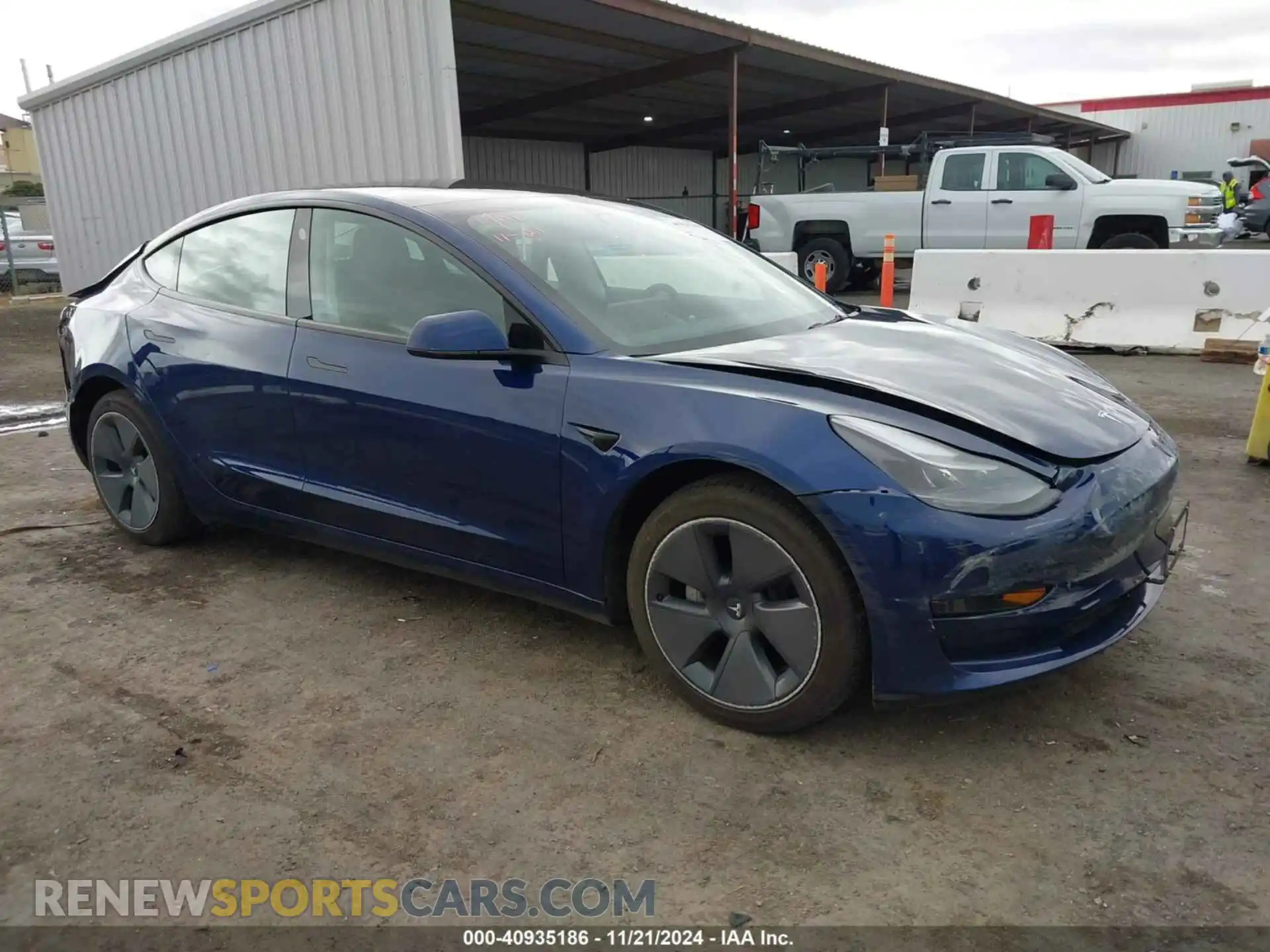 1 Photograph of a damaged car 5YJ3E1EB0NF165151 TESLA MODEL 3 2022