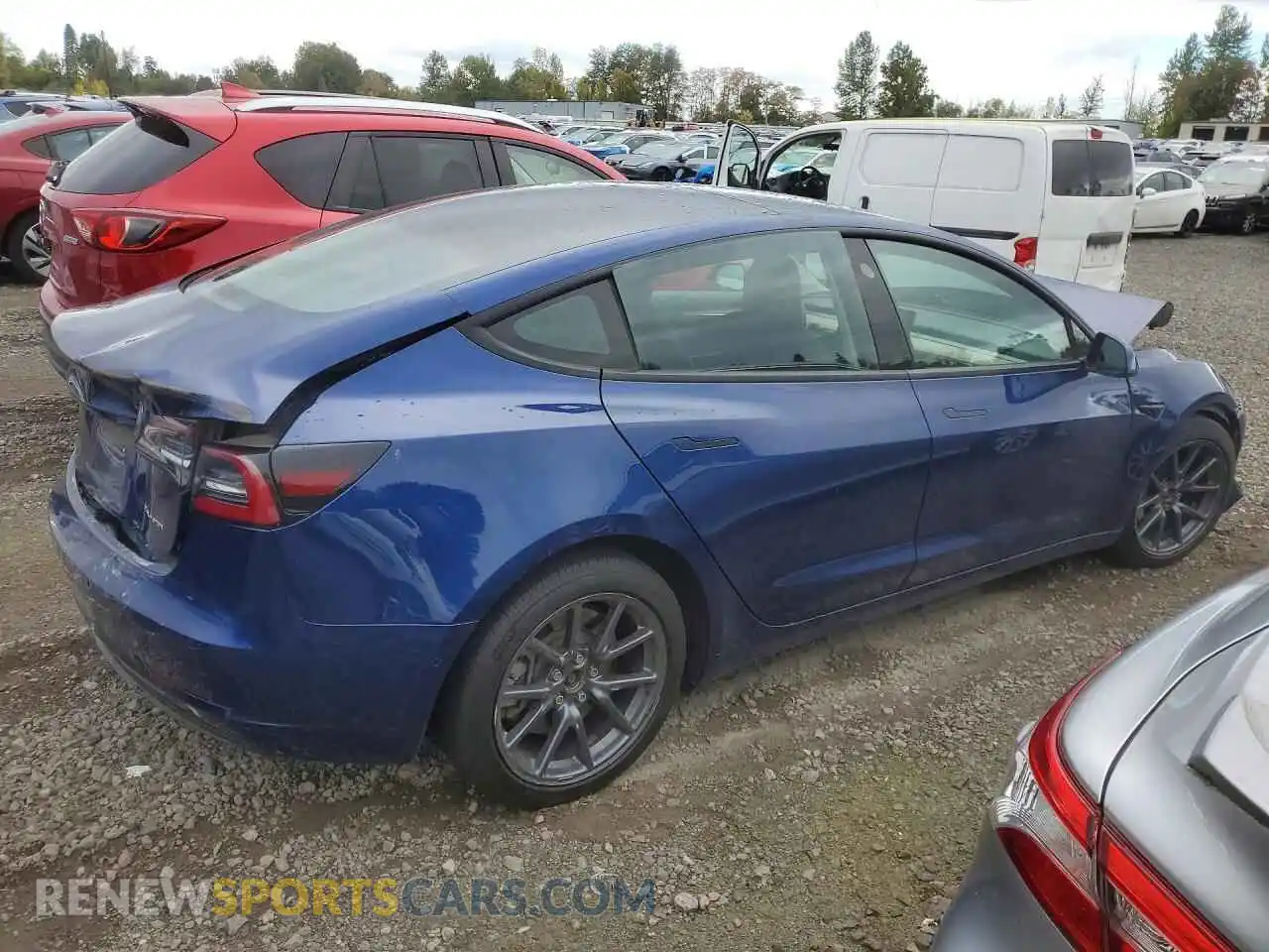 3 Photograph of a damaged car 5YJ3E1EB0NF178157 TESLA MODEL 3 2022
