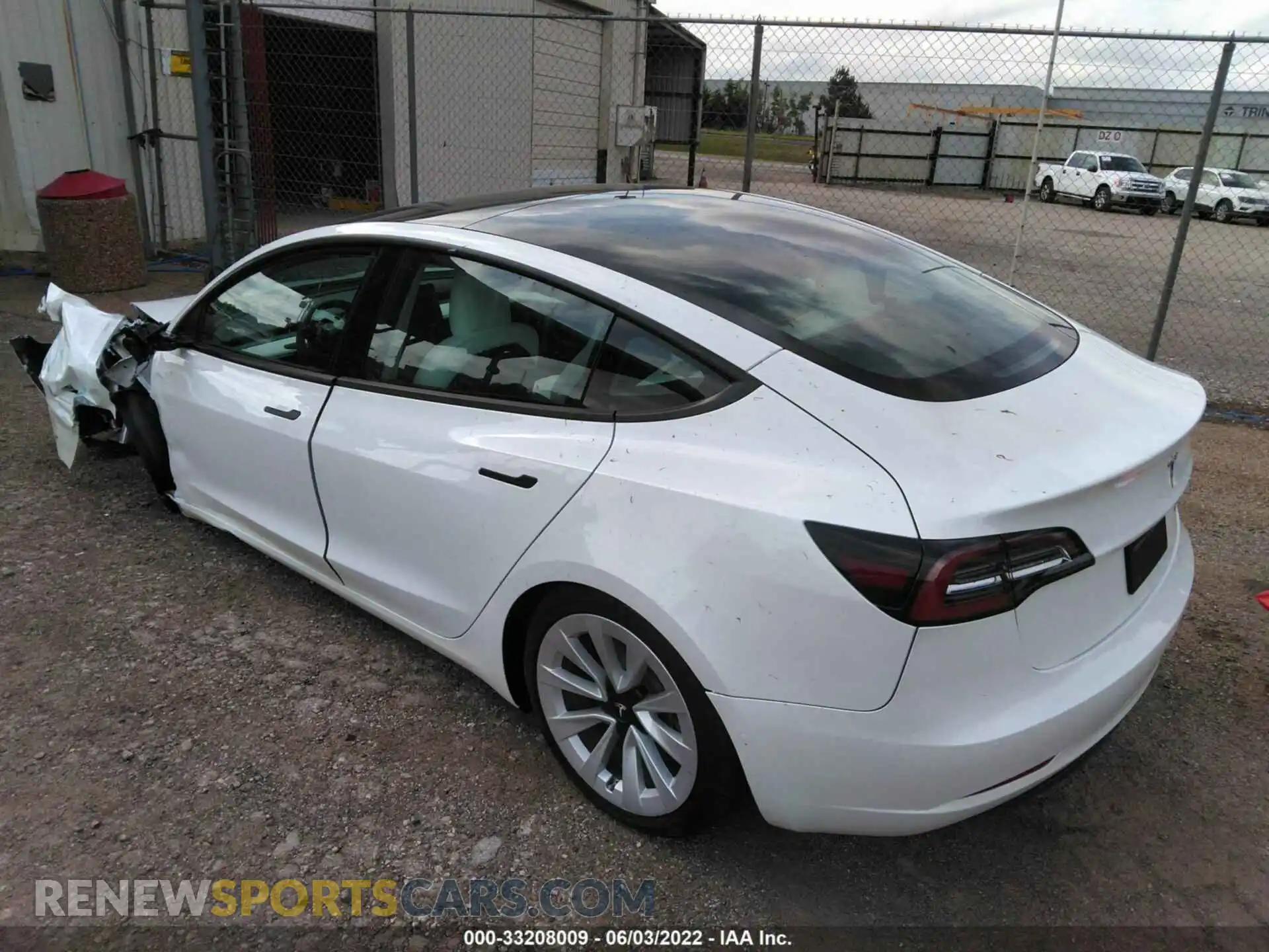 3 Photograph of a damaged car 5YJ3E1EB0NF193242 TESLA MODEL 3 2022