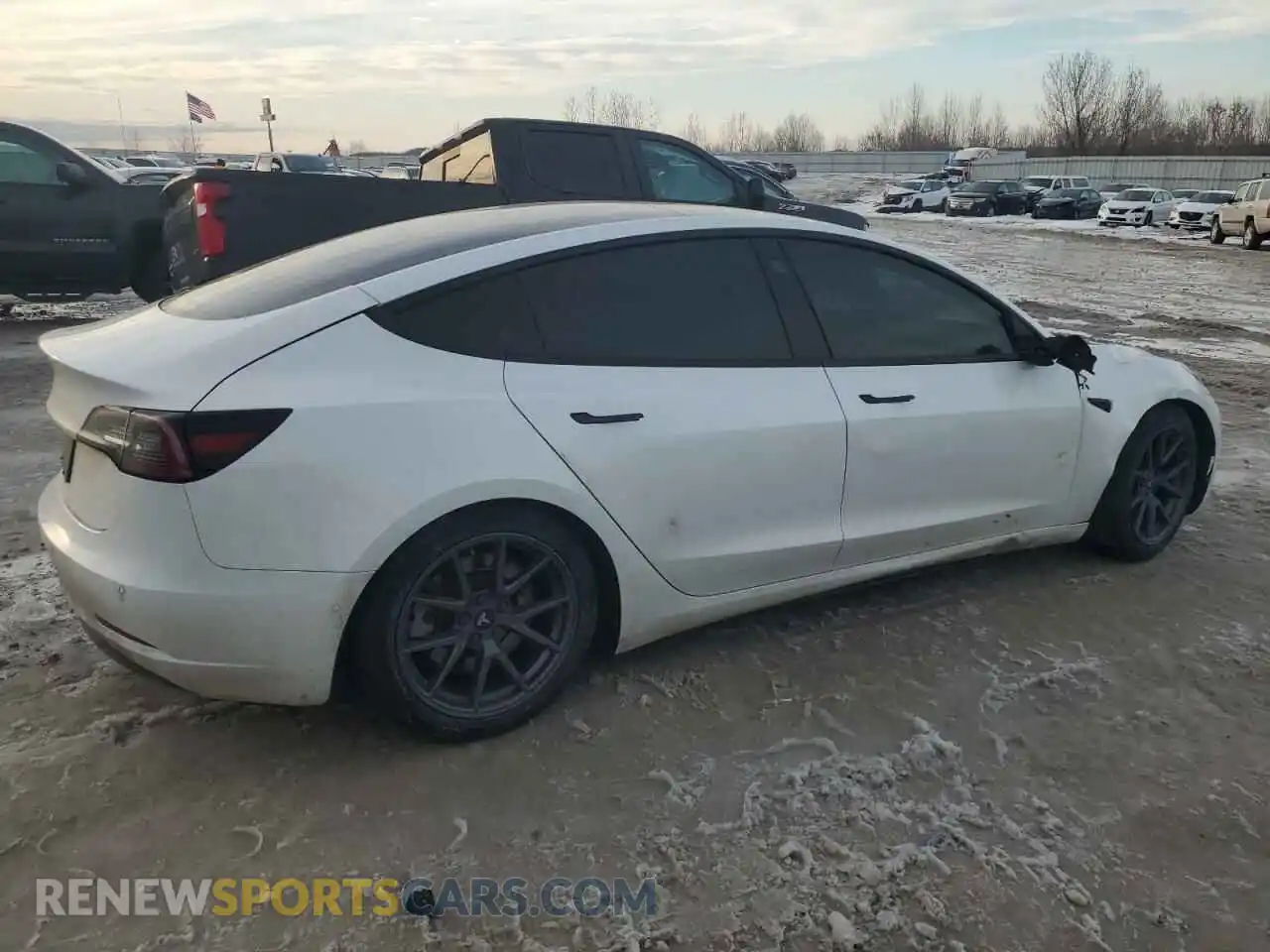 3 Photograph of a damaged car 5YJ3E1EB0NF201243 TESLA MODEL 3 2022
