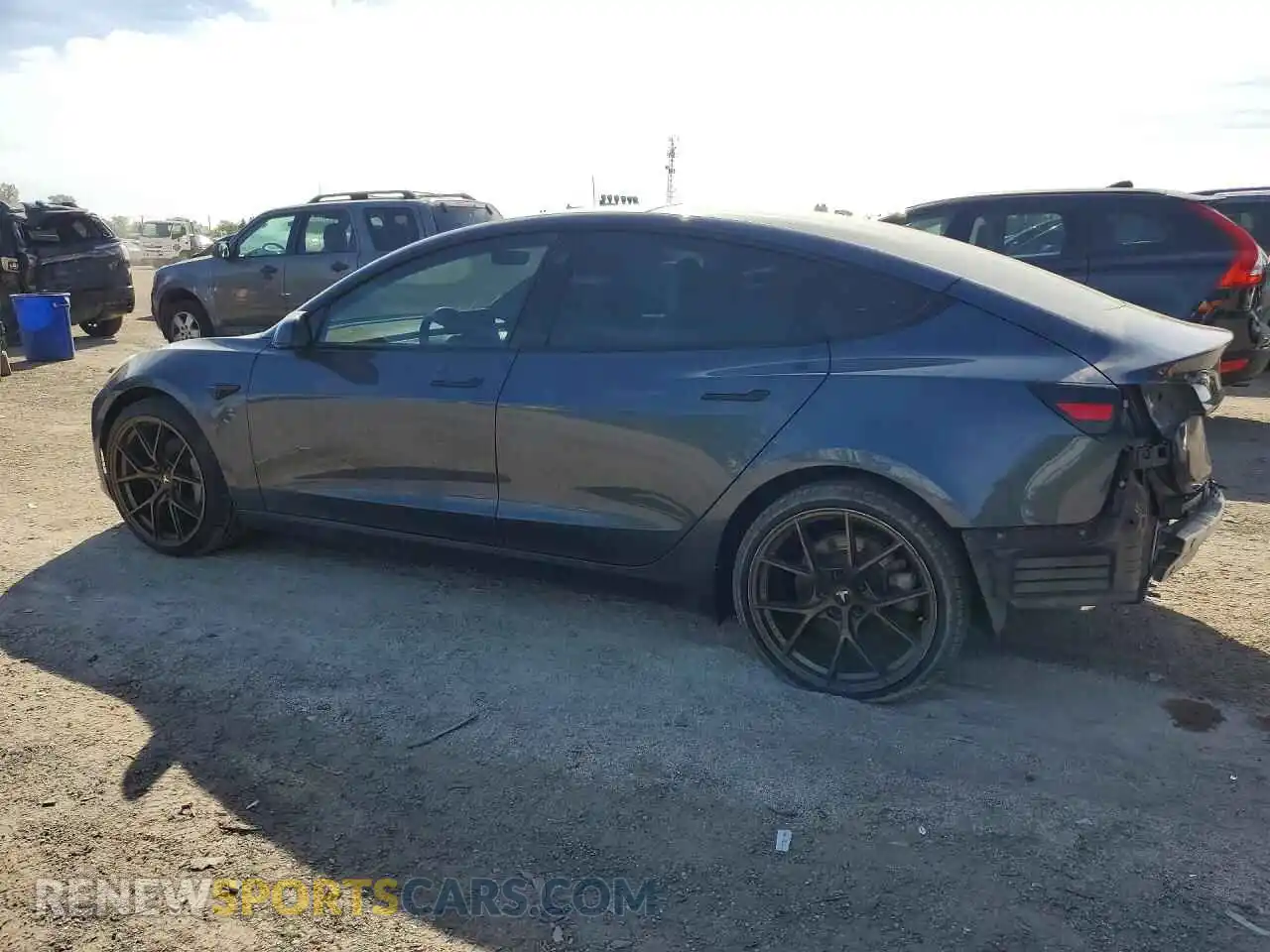 2 Photograph of a damaged car 5YJ3E1EB0NF241306 TESLA MODEL 3 2022