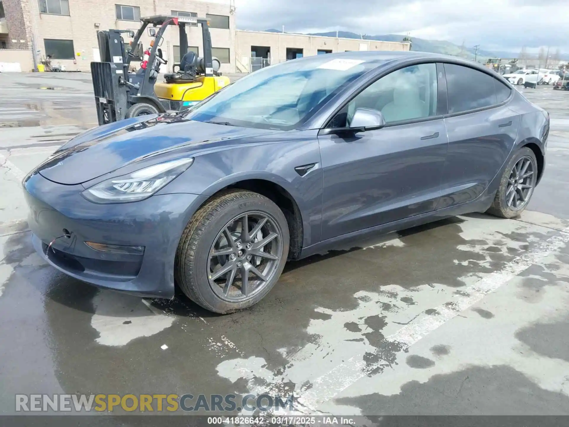 2 Photograph of a damaged car 5YJ3E1EB0NF259904 TESLA MODEL 3 2022
