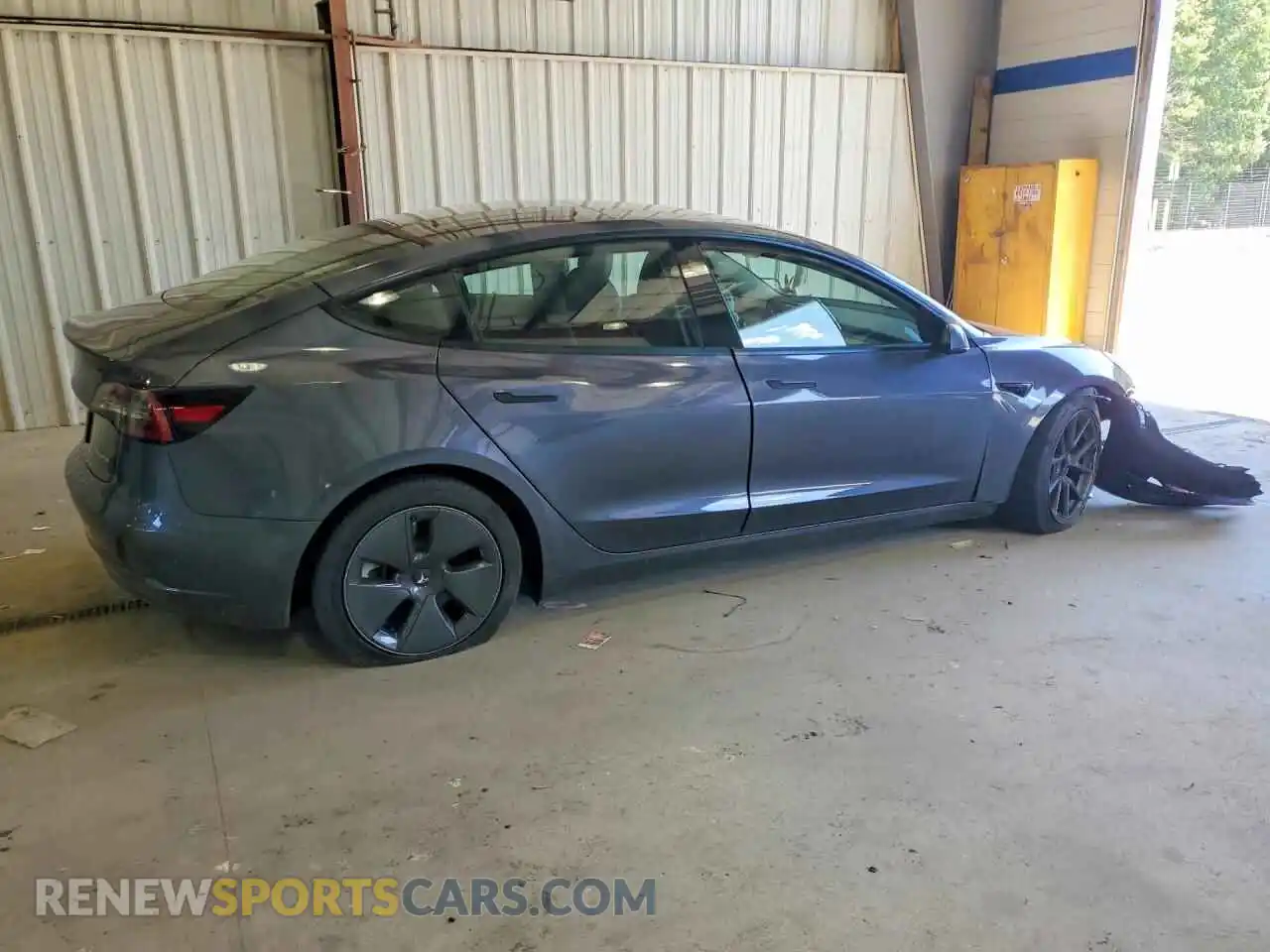 3 fotografías del automóvil dañado 5YJ3E1EB0NF262916 TESLA MODEL 3 2022