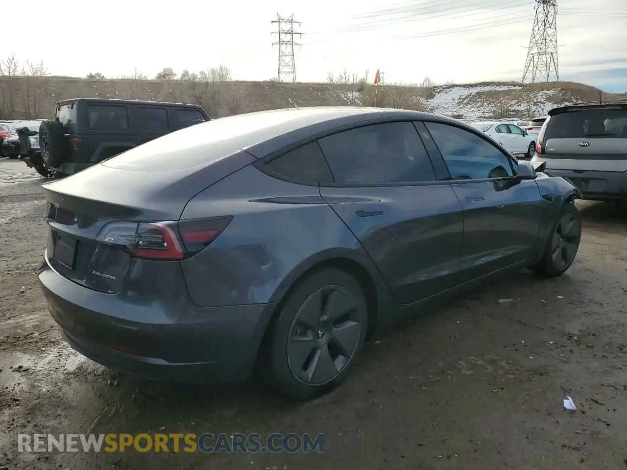 3 Photograph of a damaged car 5YJ3E1EB0NF274418 TESLA MODEL 3 2022