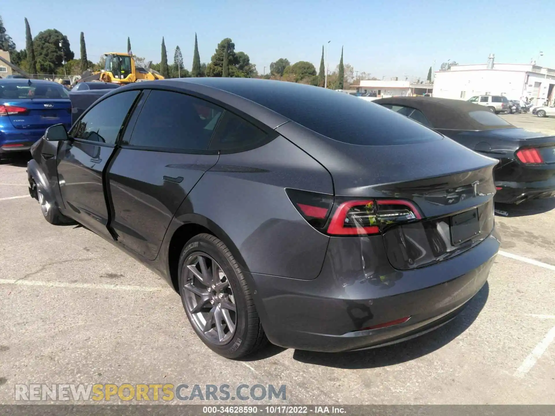 3 Photograph of a damaged car 5YJ3E1EB0NF341017 TESLA MODEL 3 2022