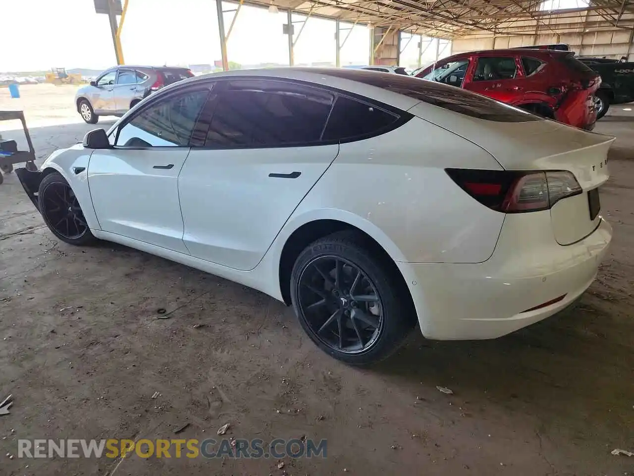 2 Photograph of a damaged car 5YJ3E1EB1NF107307 TESLA MODEL 3 2022