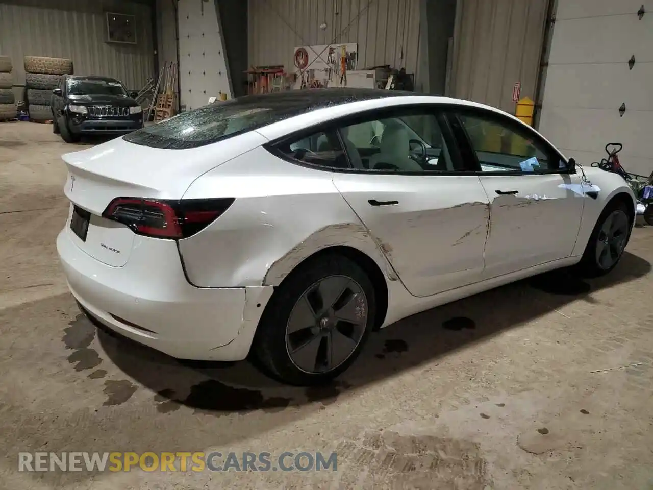 3 Photograph of a damaged car 5YJ3E1EB1NF115245 TESLA MODEL 3 2022