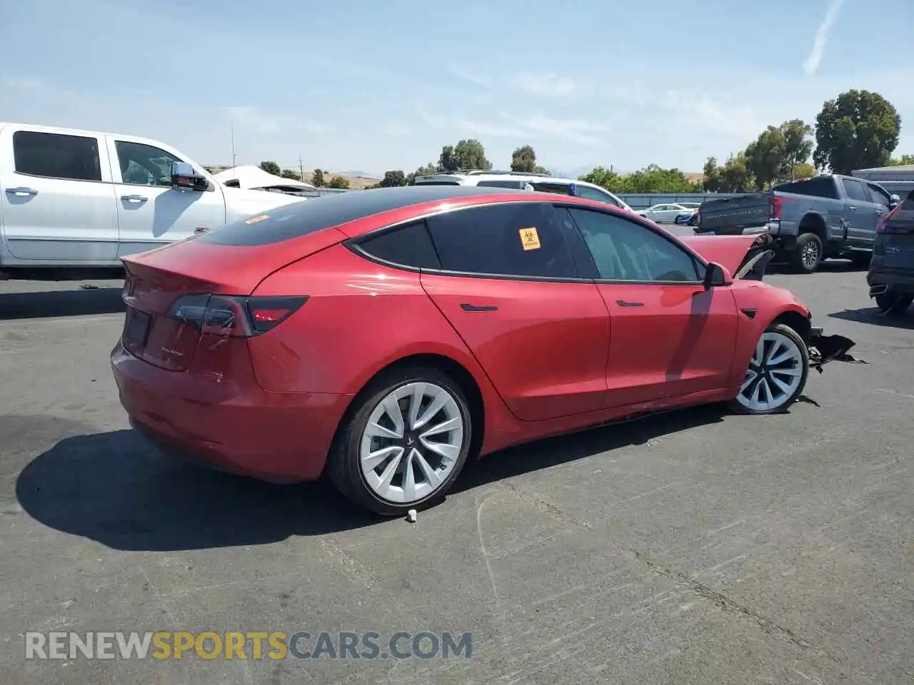 3 fotografías del automóvil dañado 5YJ3E1EB1NF132546 TESLA MODEL 3 2022