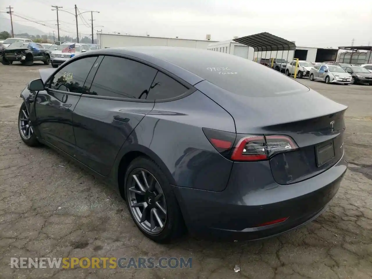 3 Photograph of a damaged car 5YJ3E1EB1NF137133 TESLA MODEL 3 2022