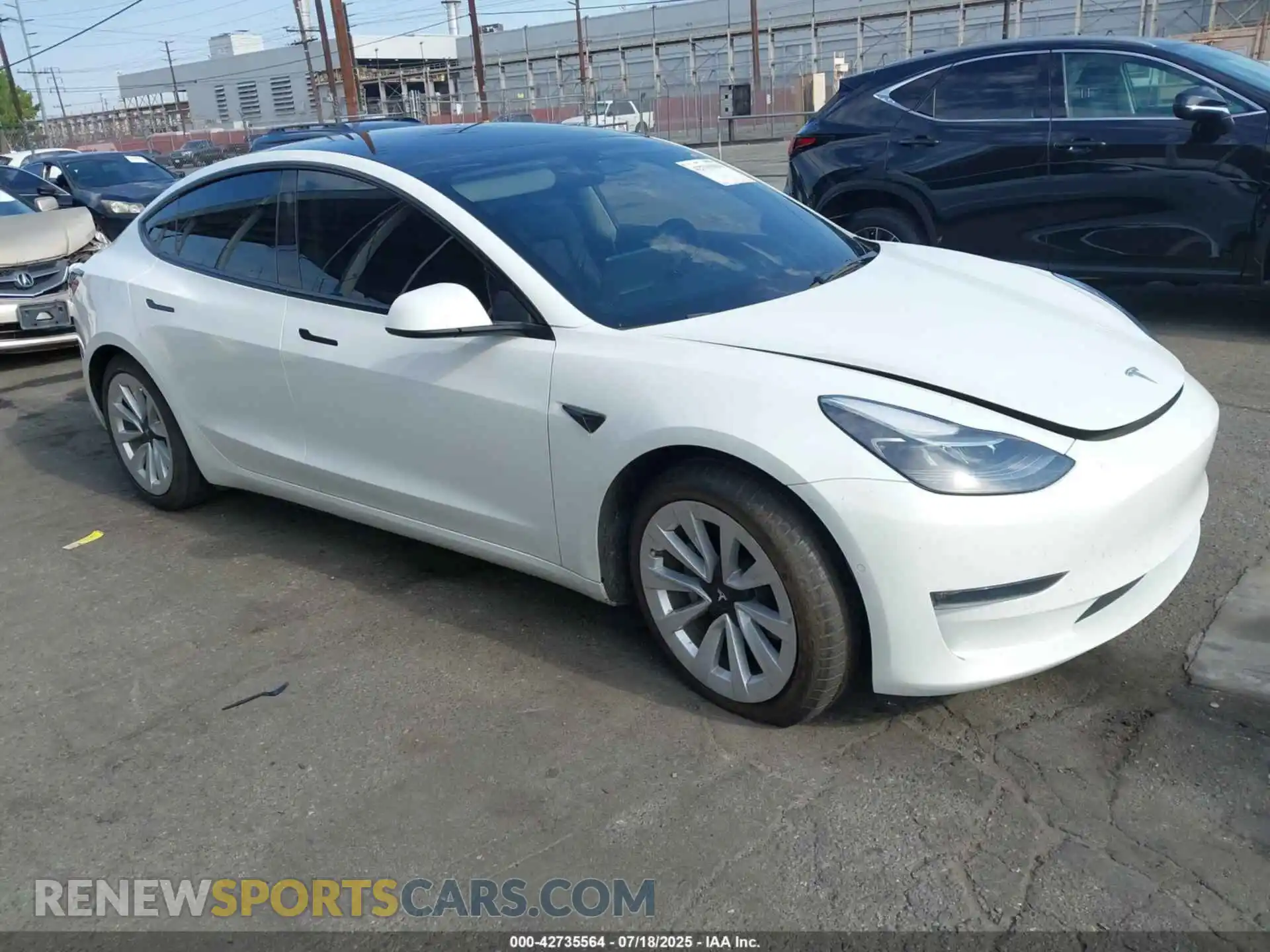 1 Photograph of a damaged car 5YJ3E1EB1NF143580 TESLA MODEL 3 2022