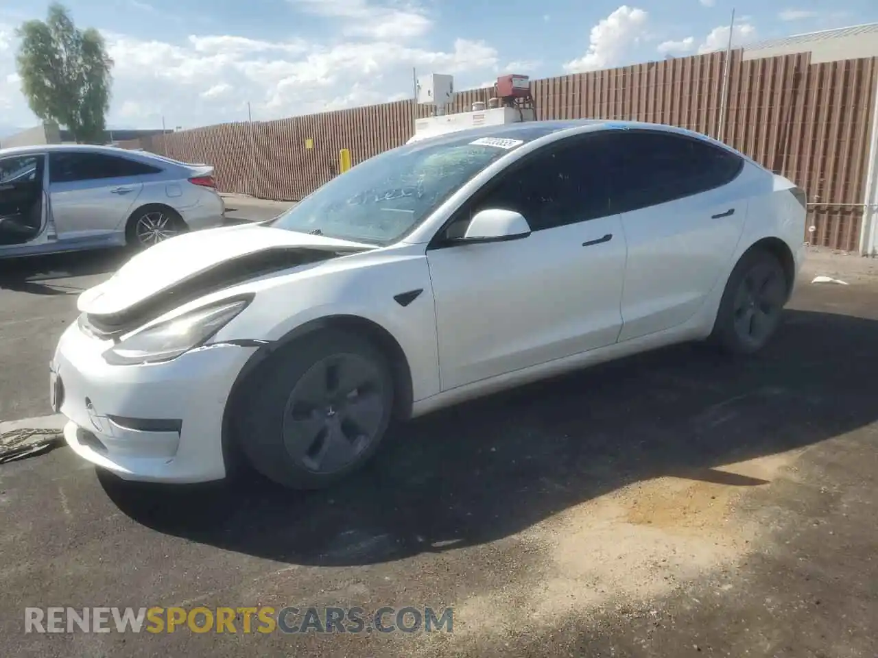 1 Photograph of a damaged car 5YJ3E1EB1NF160914 TESLA MODEL 3 2022