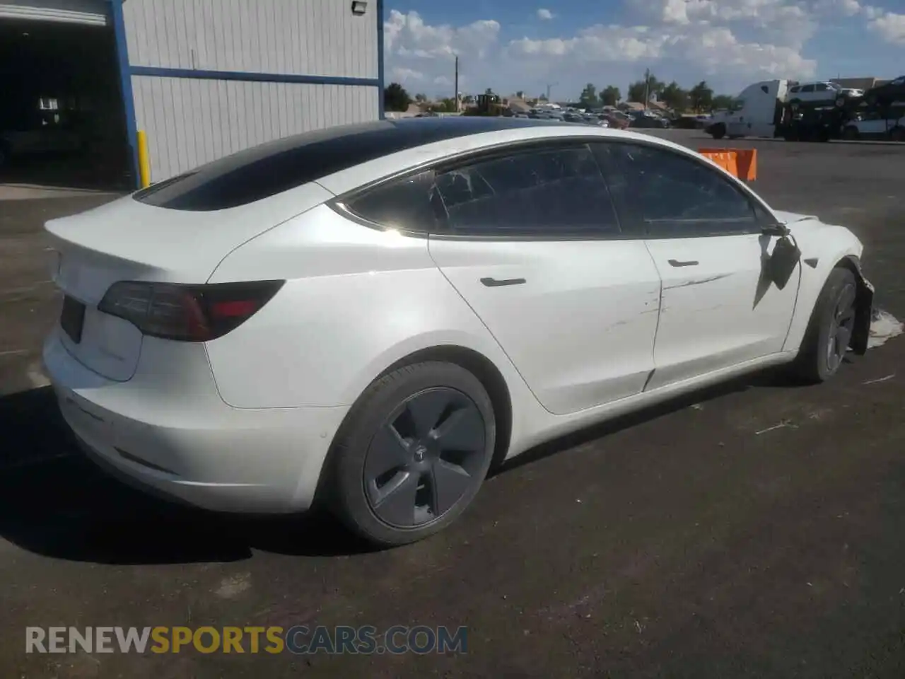 3 Photograph of a damaged car 5YJ3E1EB1NF160914 TESLA MODEL 3 2022