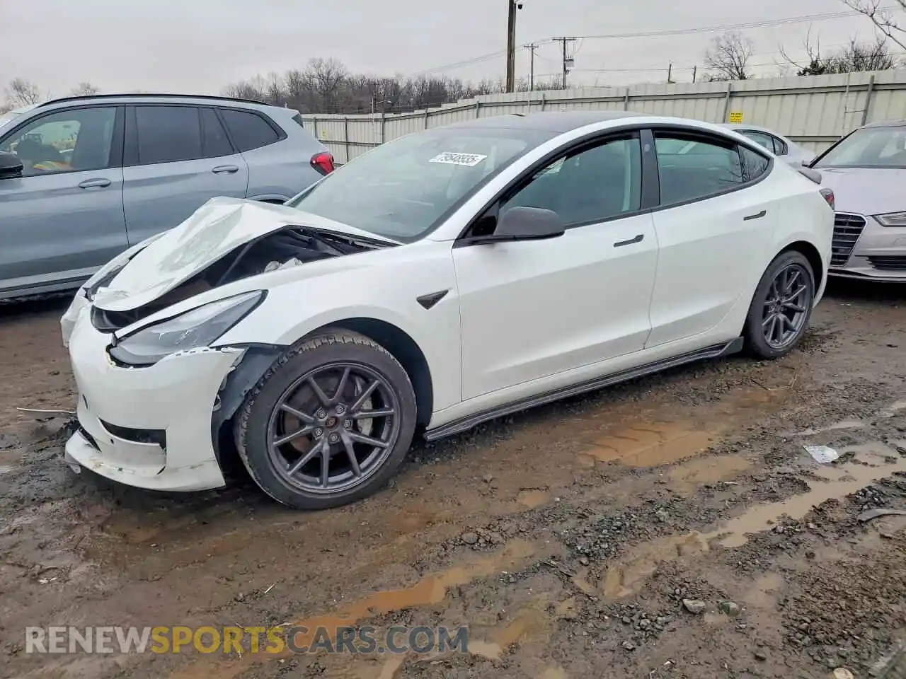 1 Photograph of a damaged car 5YJ3E1EB1NF174294 TESLA MODEL 3 2022