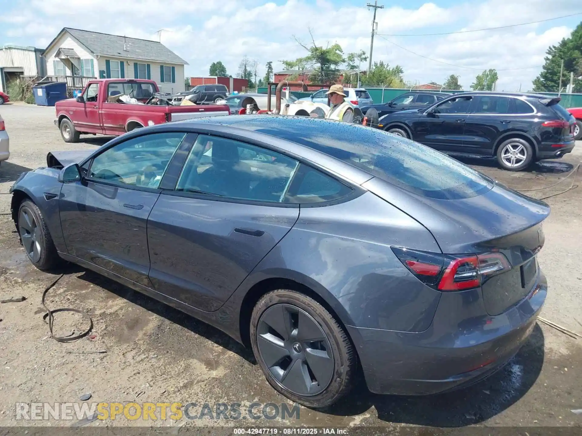 3 Photograph of a damaged car 5YJ3E1EB1NF179284 TESLA MODEL 3 2022