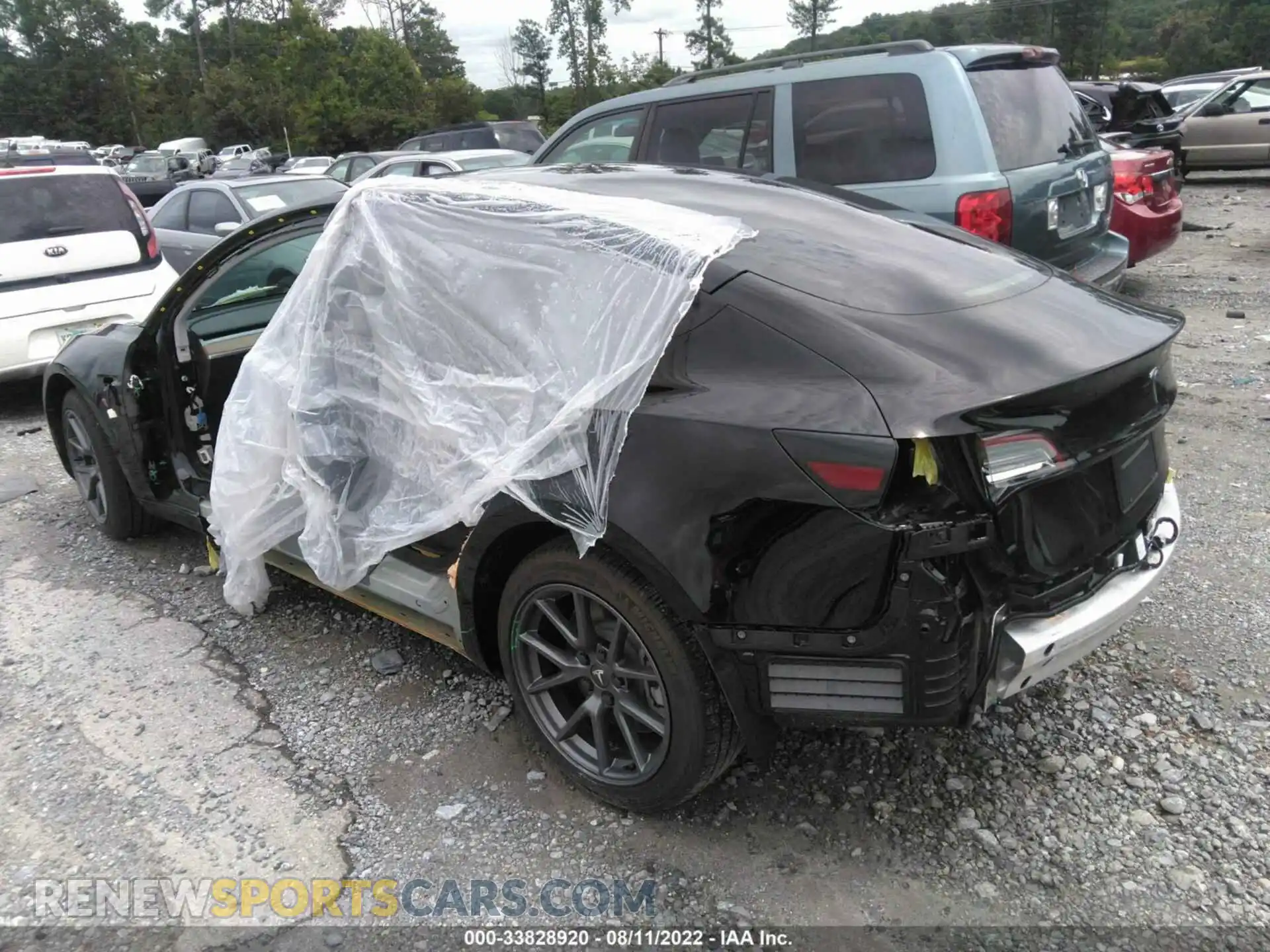3 Фотография поврежденного автомобиля 5YJ3E1EB1NF179530 TESLA MODEL 3 2022