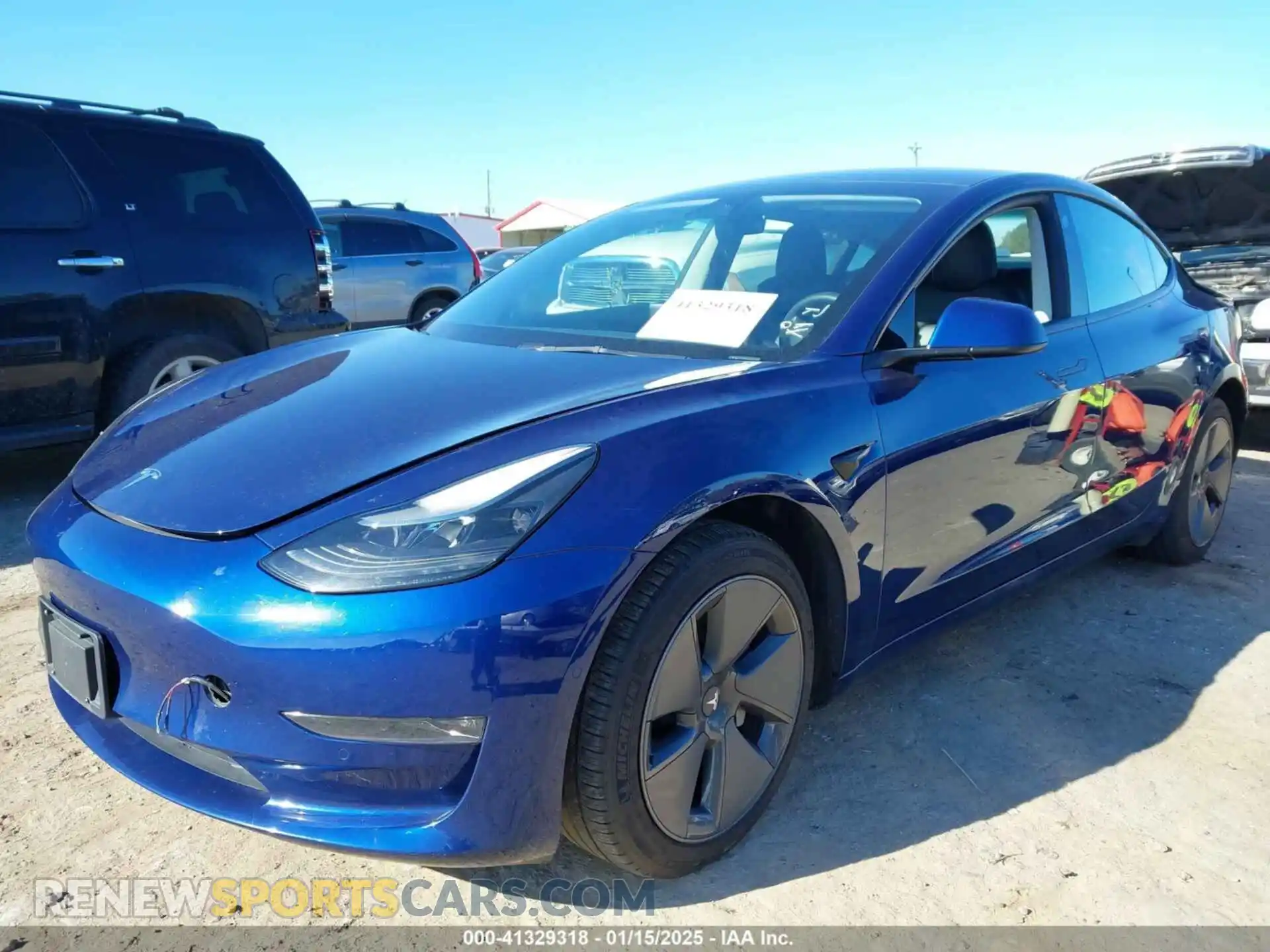 2 Photograph of a damaged car 5YJ3E1EB1NF257059 TESLA MODEL 3 2022