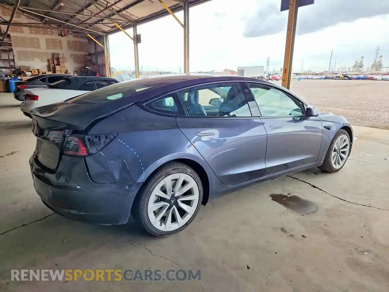 3 Photograph of a damaged car 5YJ3E1EB1NF260821 TESLA MODEL 3 2022