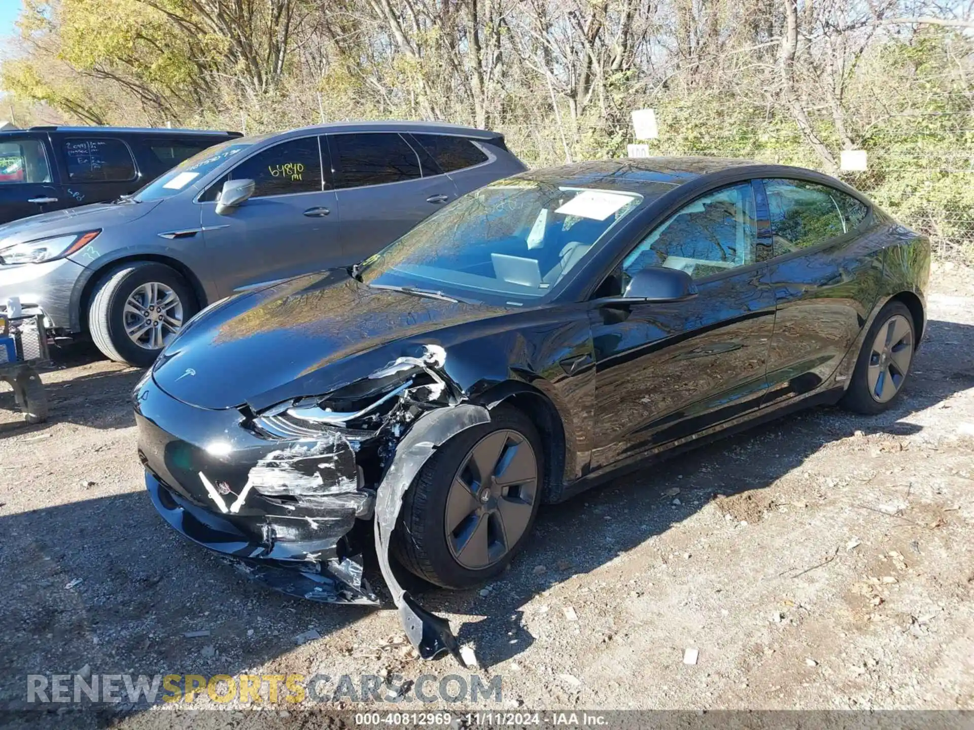 2 Photograph of a damaged car 5YJ3E1EB1NF260950 TESLA MODEL 3 2022