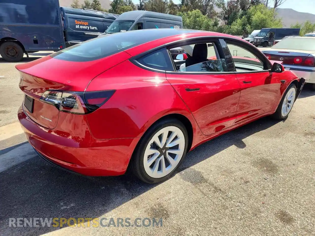 3 Photograph of a damaged car 5YJ3E1EB1NF270698 TESLA MODEL 3 2022